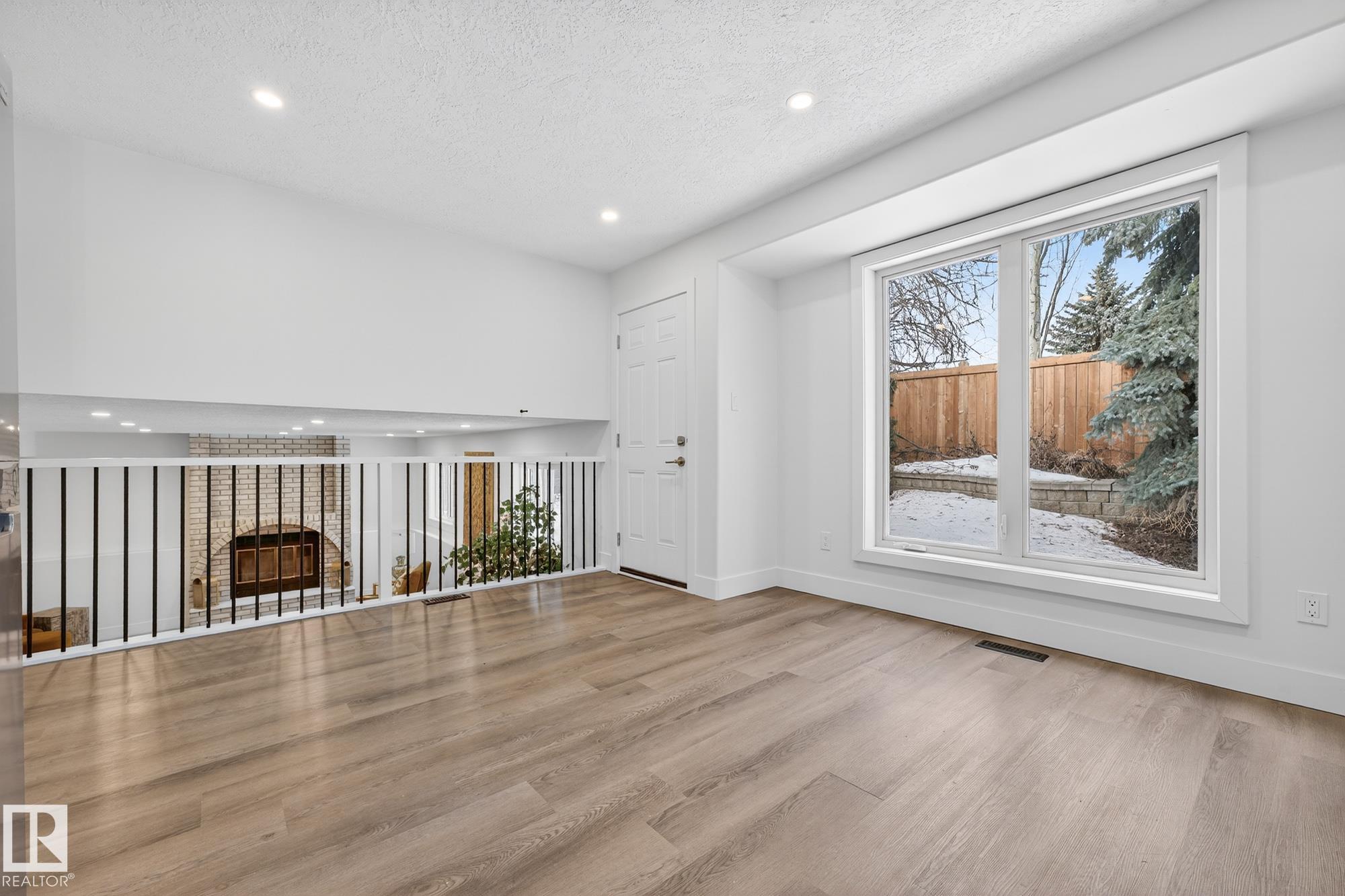 Photo 23 at 7924 157 Avenue NW, Mayliewan, Edmonton