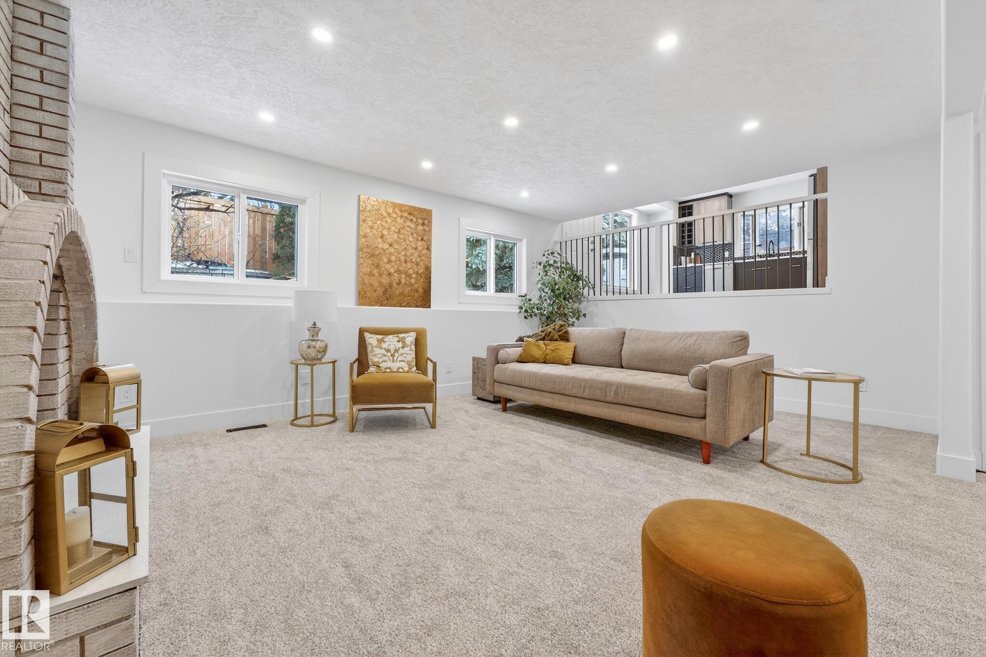 Photo 37 at 7924 157 Avenue NW, Mayliewan, Edmonton