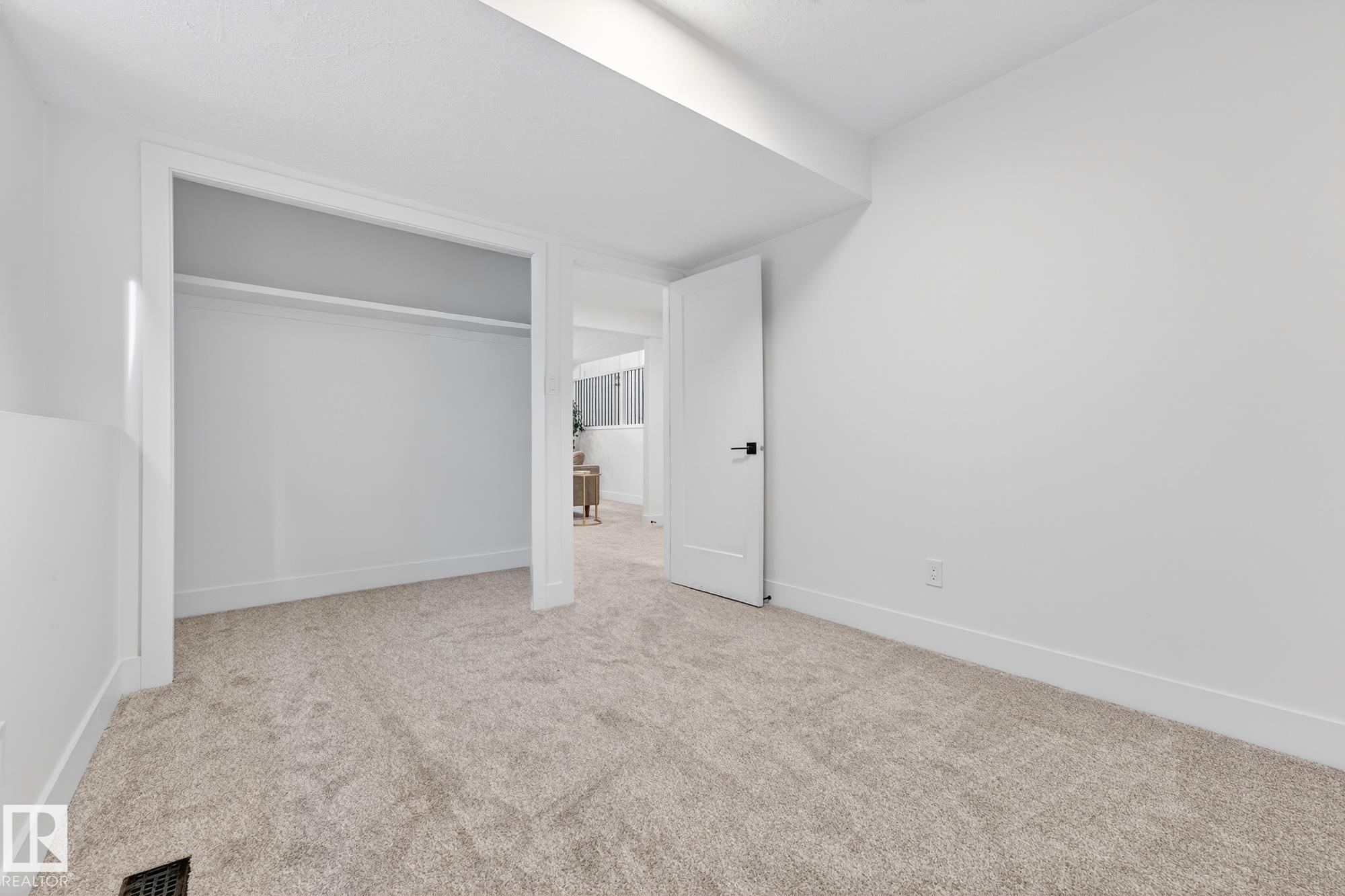 Photo 39 at 7924 157 Avenue NW, Mayliewan, Edmonton