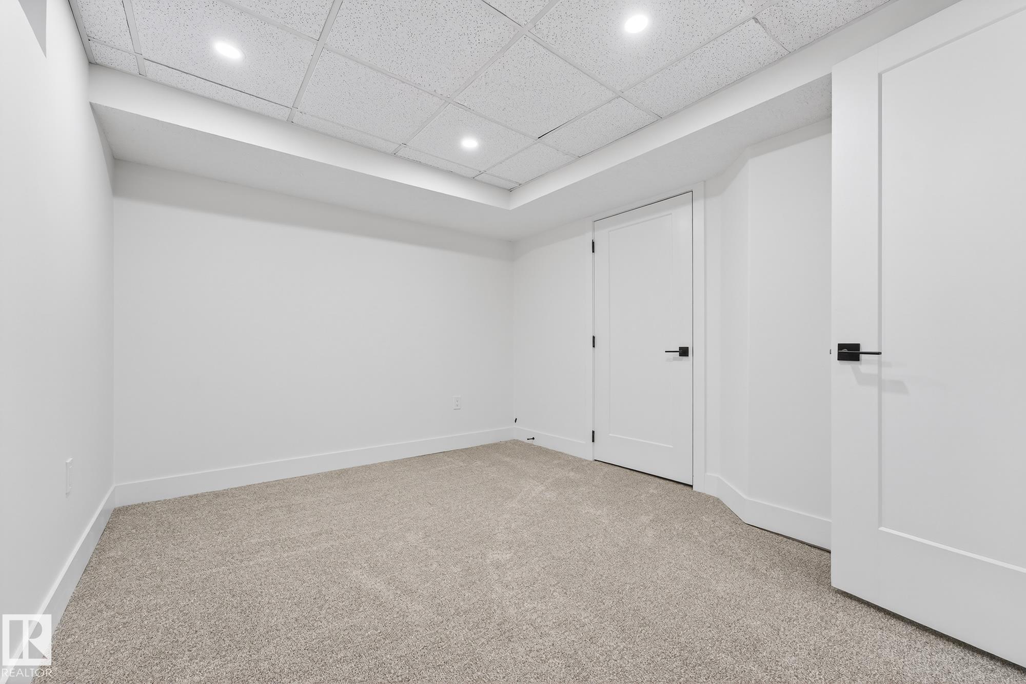 Photo 46 at 7924 157 Avenue NW, Mayliewan, Edmonton