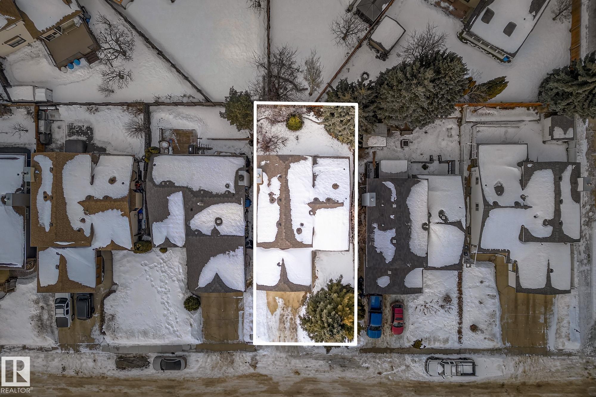 Photo 8 at 7924 157 Avenue NW, Mayliewan, Edmonton