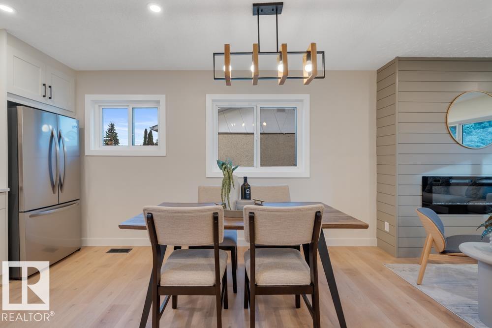 Photo 13 at 15022 86 Avenue NW, Lynnwood, Edmonton