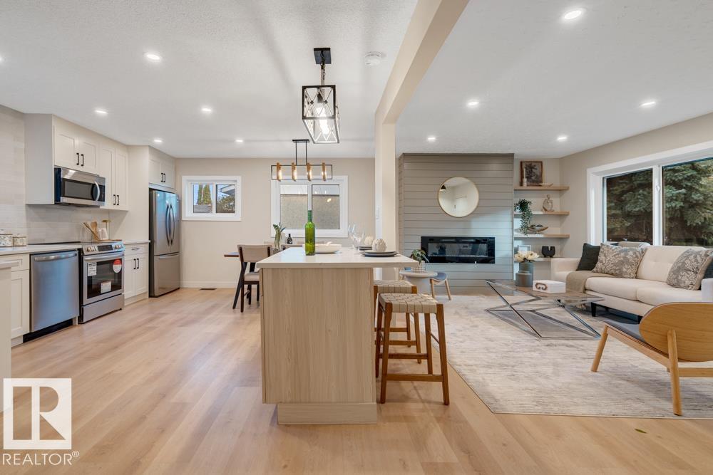 15022 86 Avenue NW, Lynnwood, Edmonton