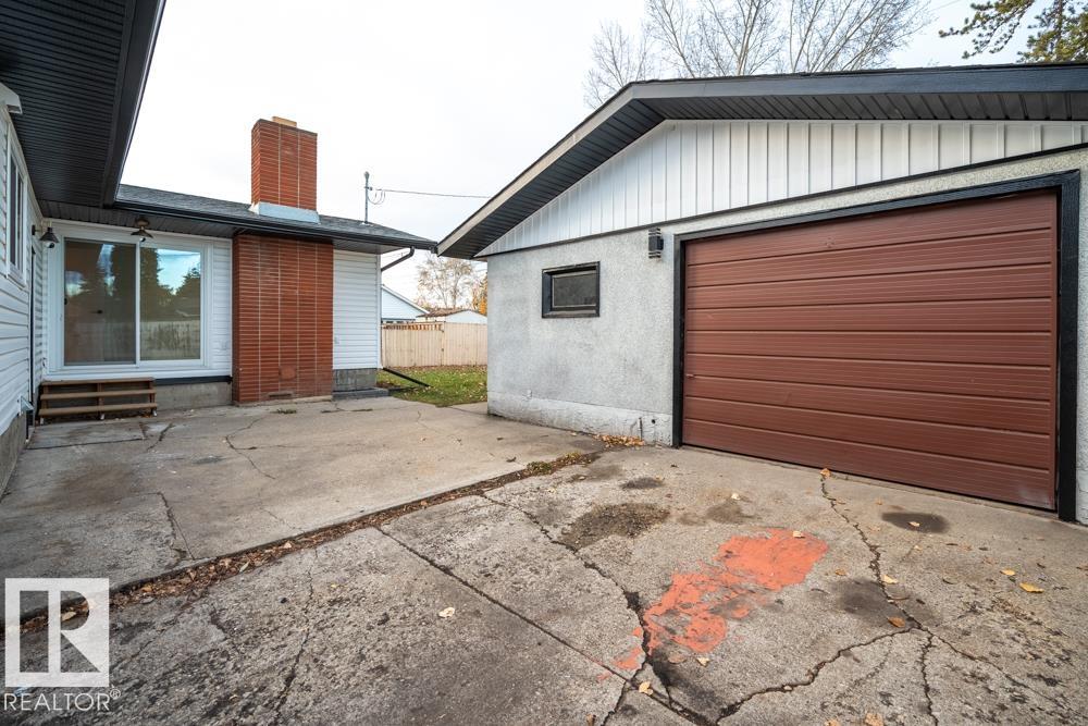 Photo 42 at 15022 86 Avenue NW, Lynnwood, Edmonton