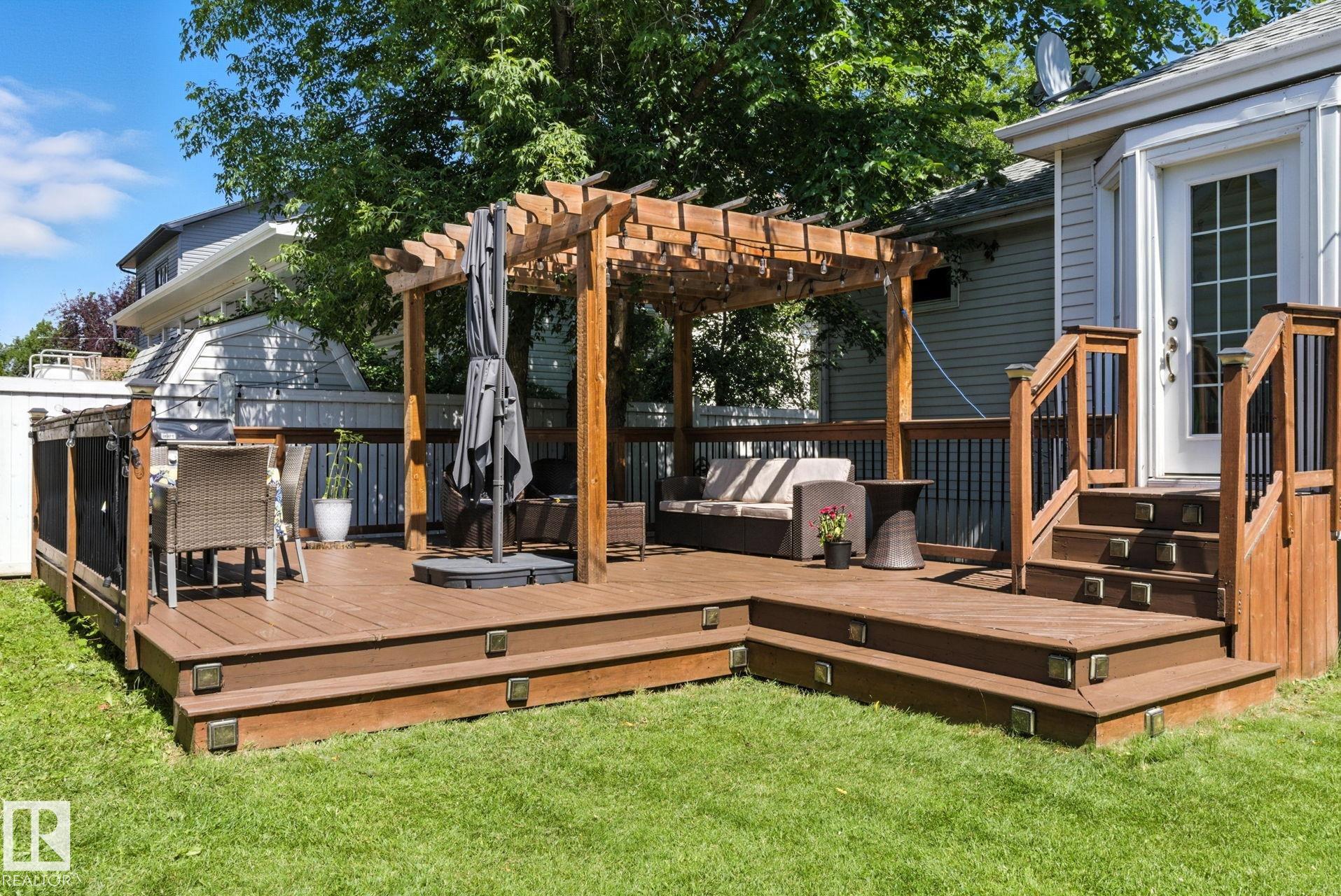 Photo 26 at 11204 61 Street NW, Highlands, Edmonton