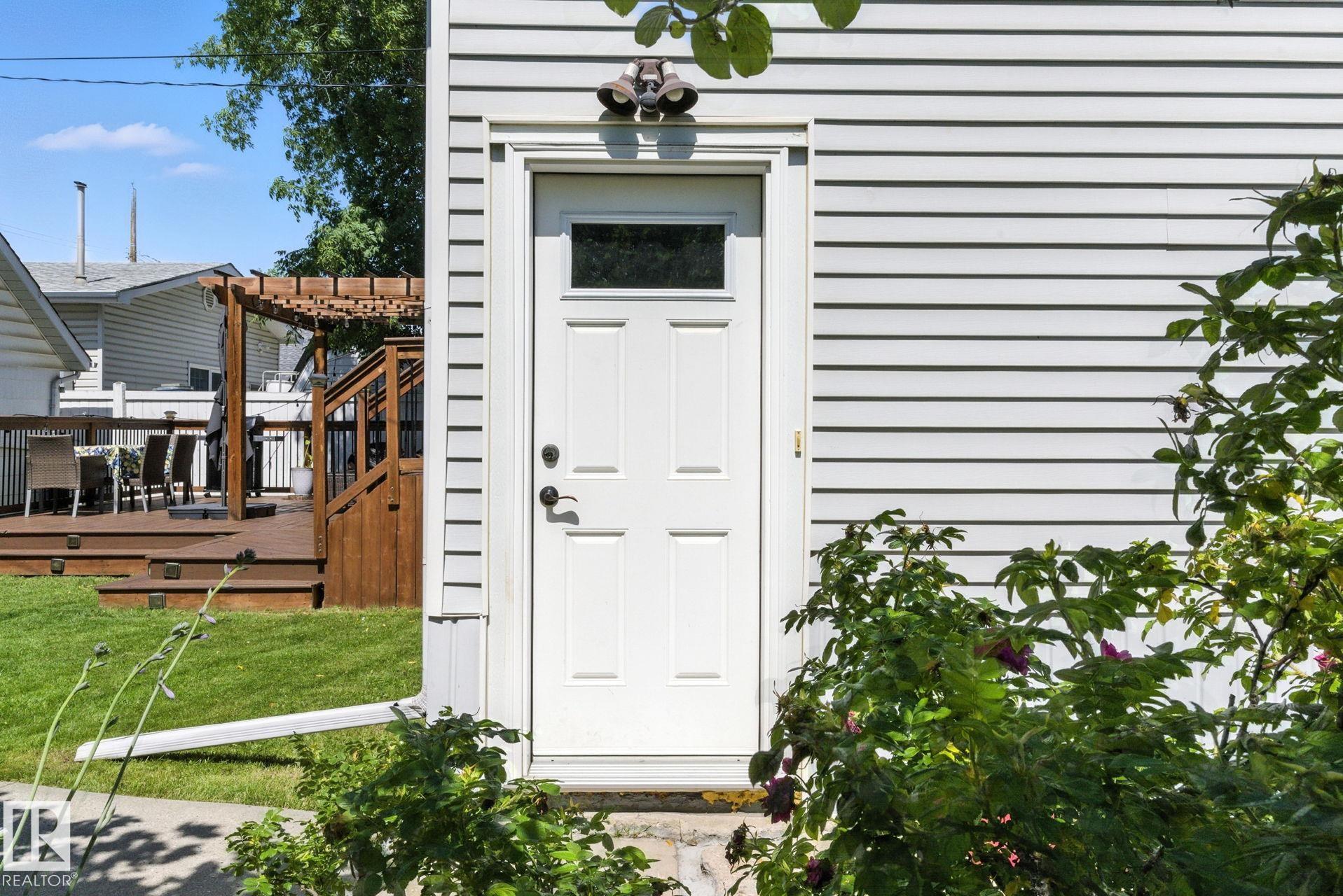 Photo 30 at 11204 61 Street NW, Highlands, Edmonton