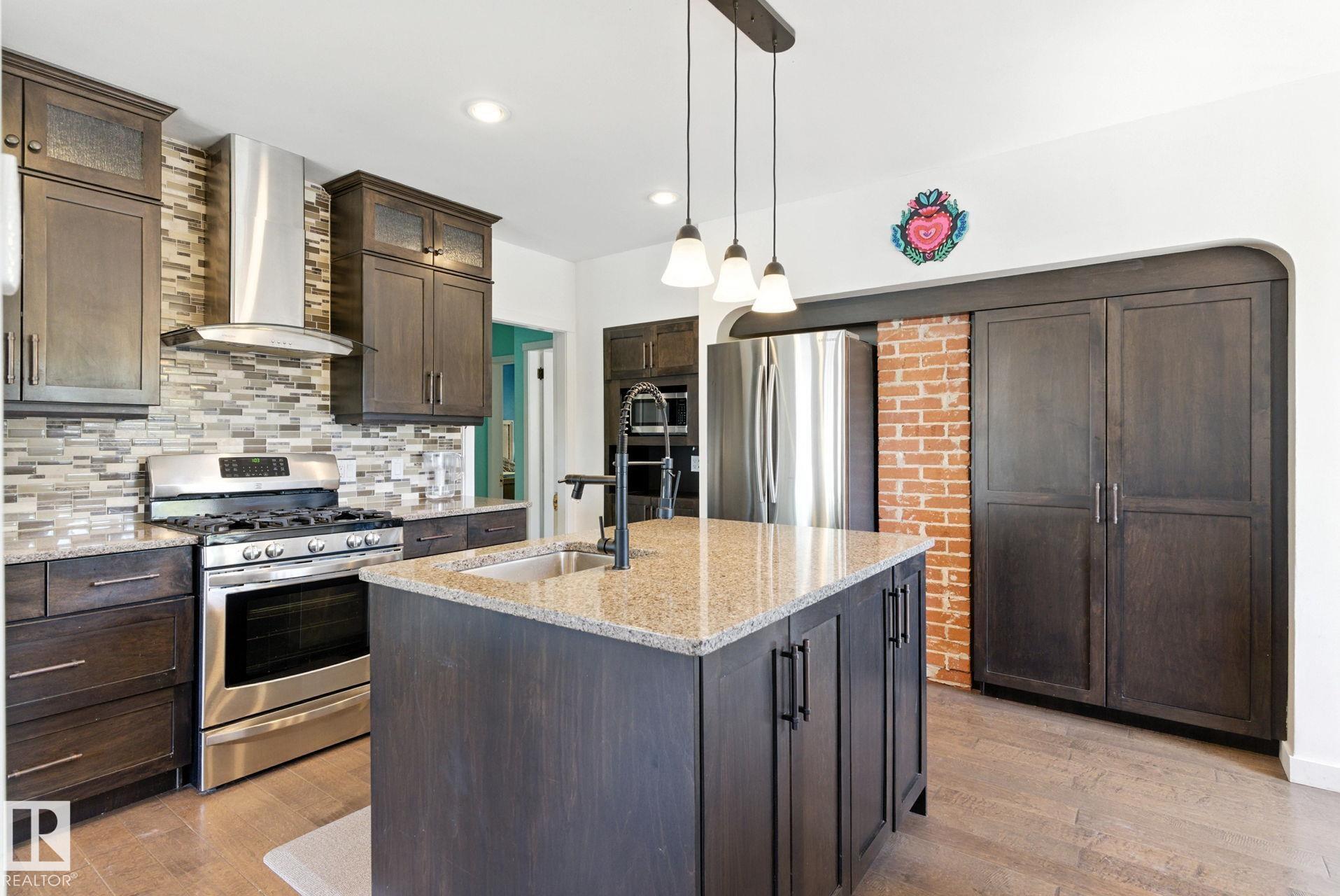 Photo 8 at 11204 61 Street NW, Highlands, Edmonton