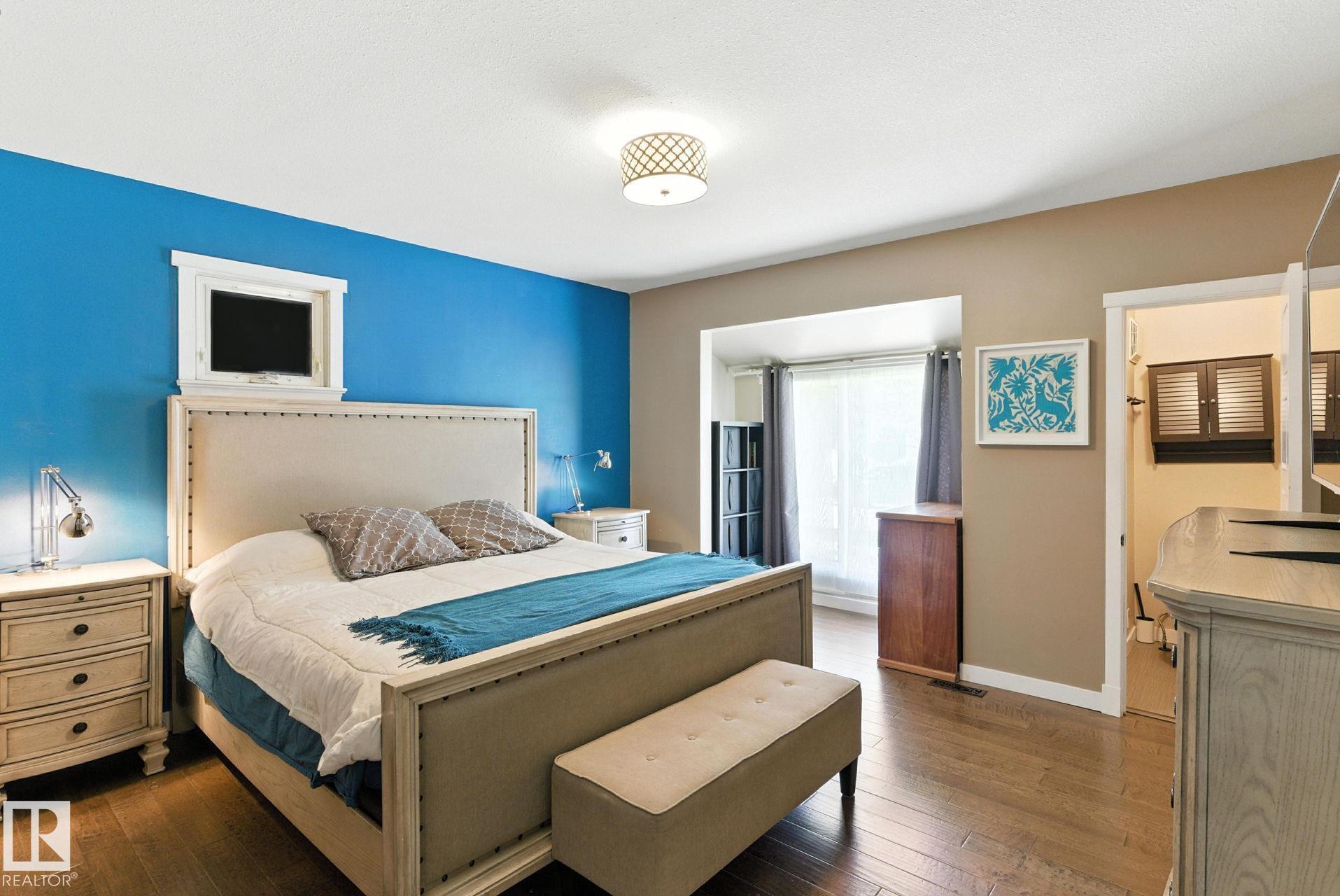 Photo 10 at 11204 61 Street NW, Highlands, Edmonton