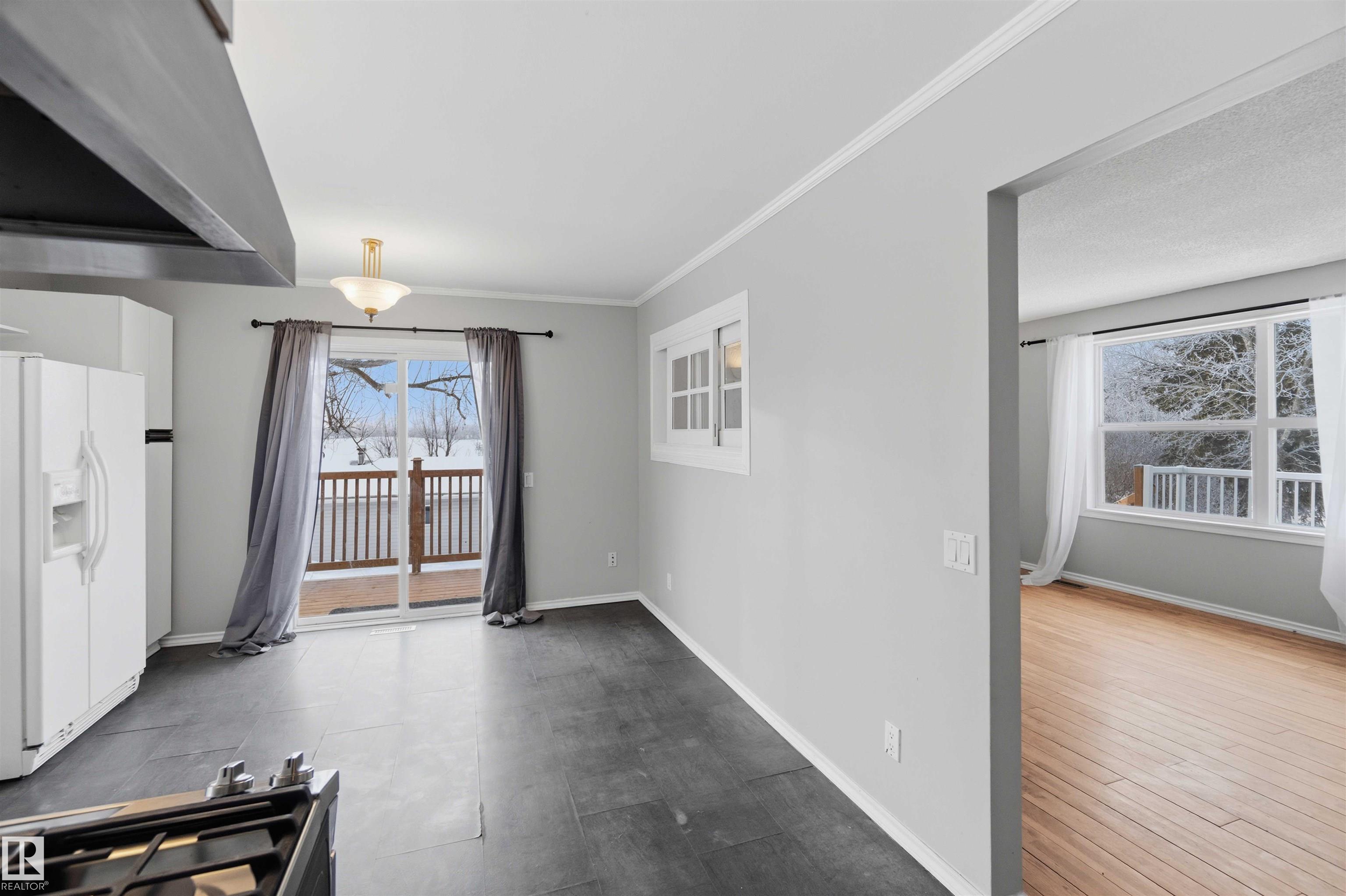 Photo 12 at 51139 Rge Road 231, None, Rural Strathcona County