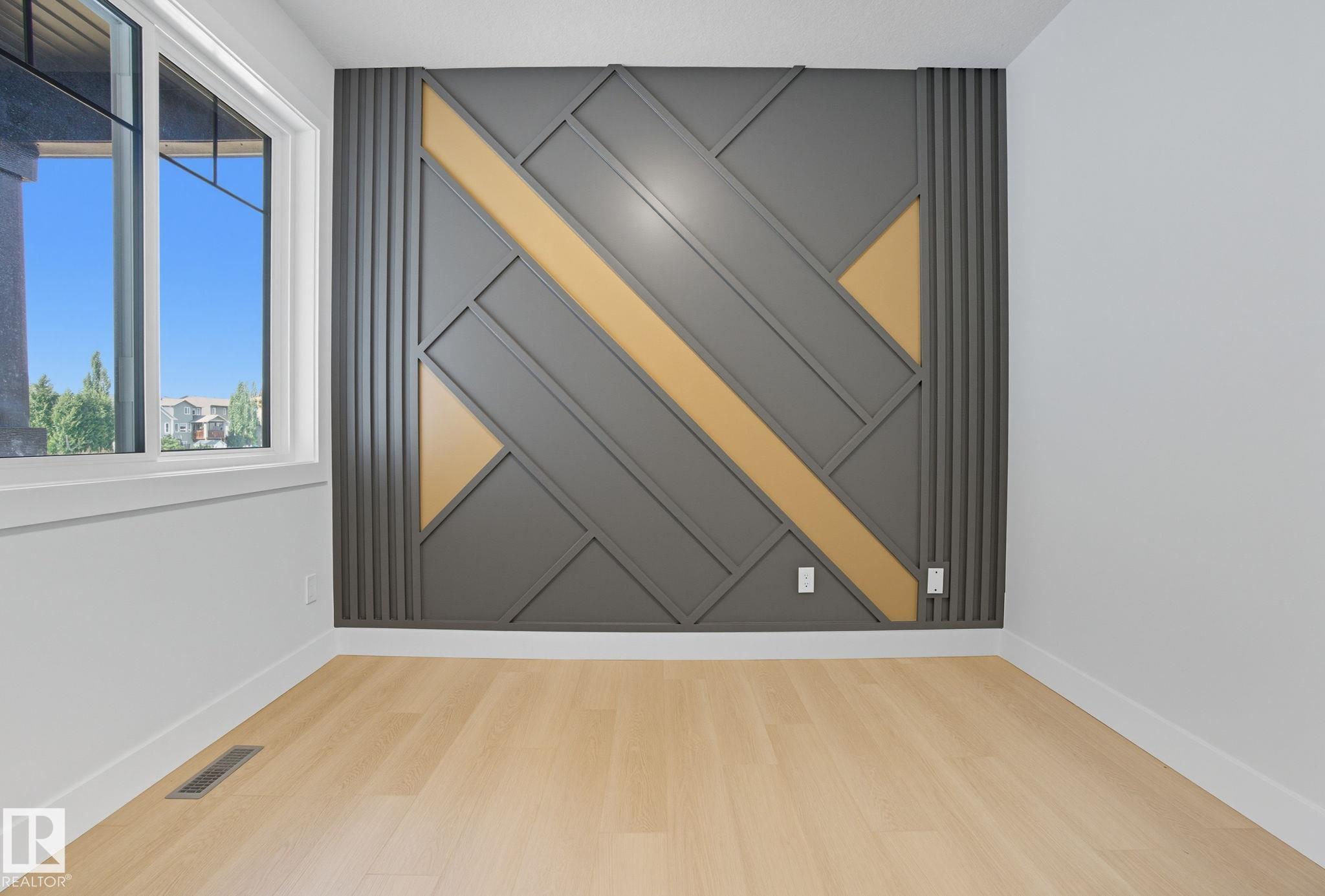 Photo 19 at 4 Harley Way, Hilldowns, Spruce Grove