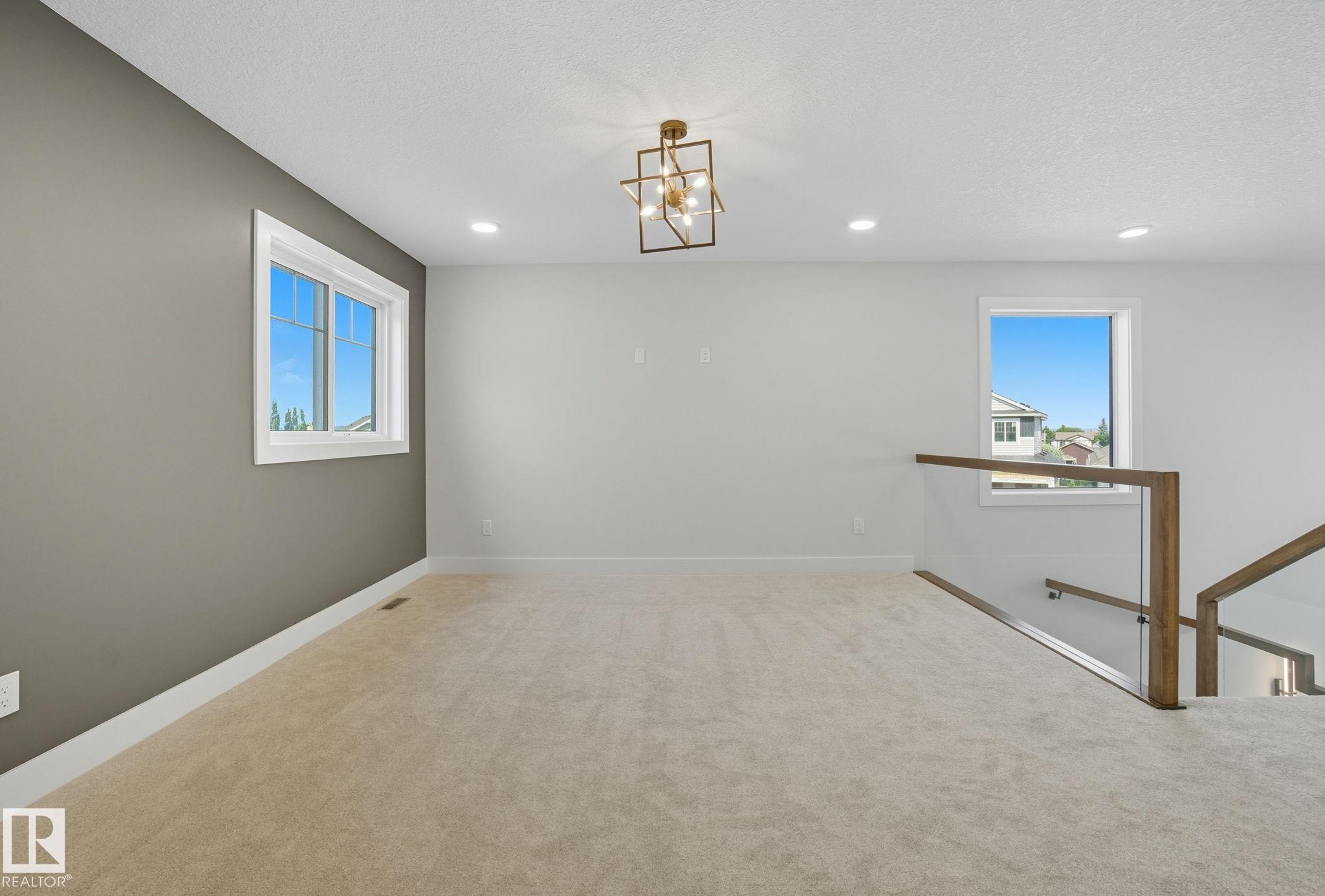 Photo 22 at 4 Harley Way, Hilldowns, Spruce Grove