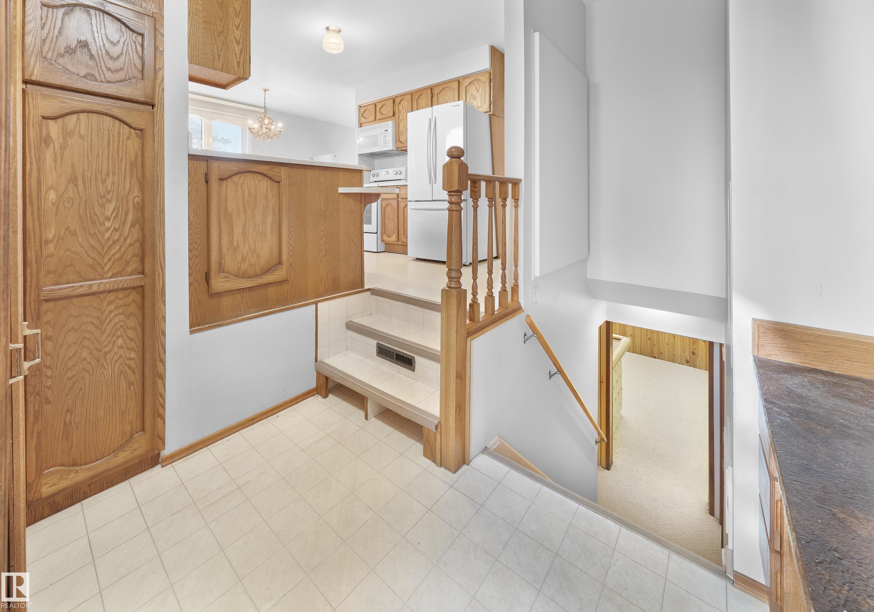 Photo 22 at 10512 54 Avenue NW, Pleasantview, Edmonton