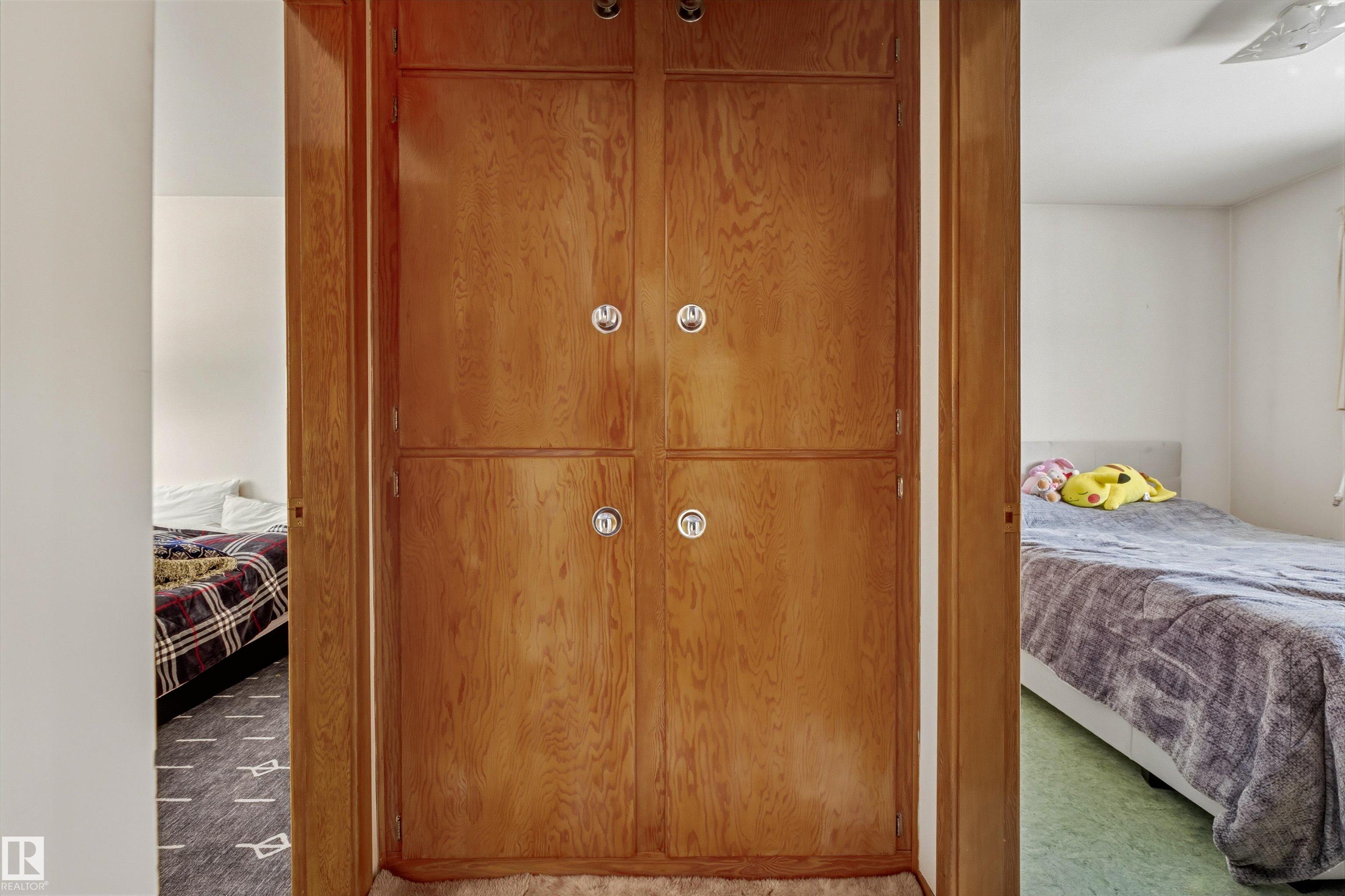 Photo 11 at 12947 109 Street NW, Lauderdale, Edmonton