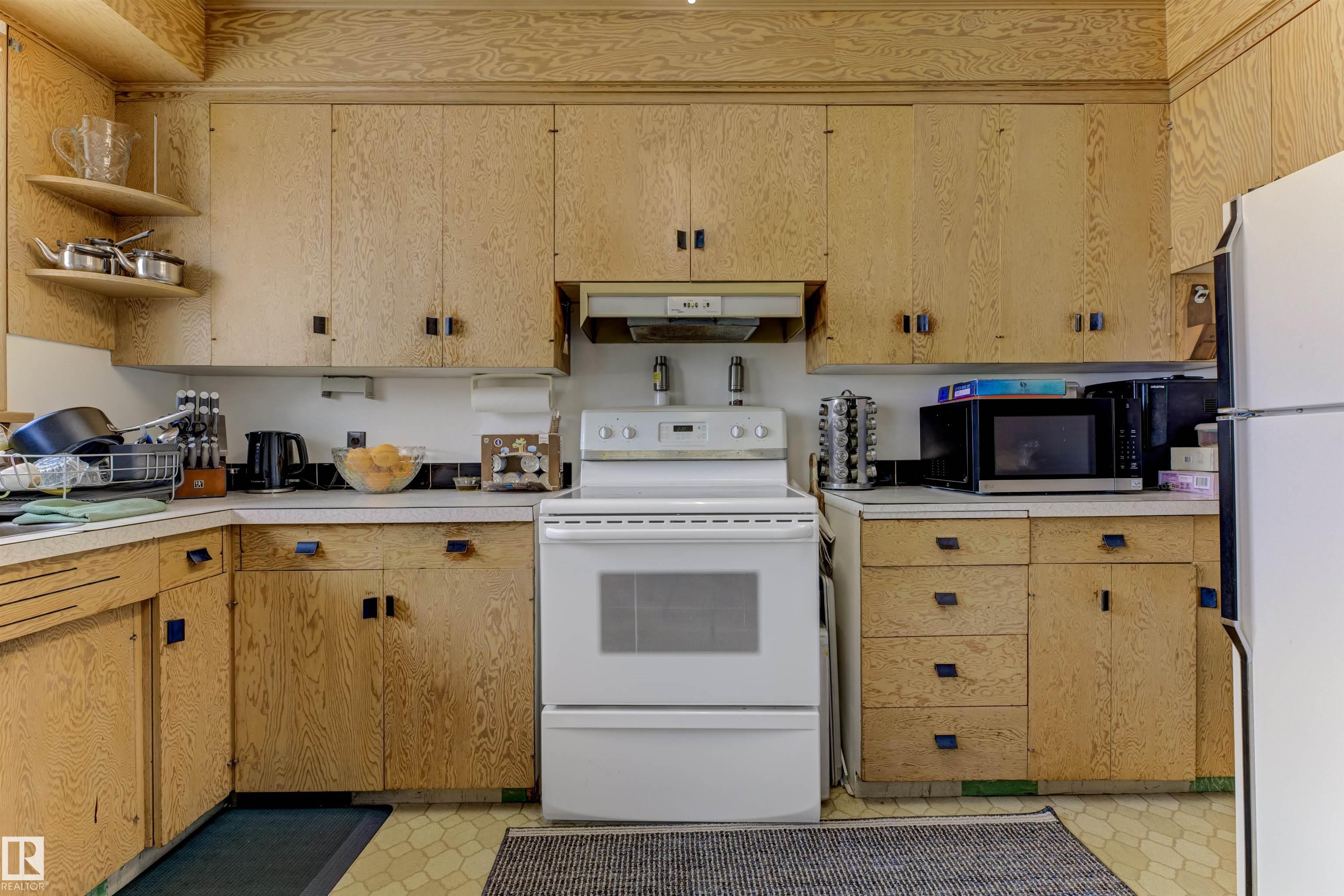 12947 109 Street NW, Lauderdale, Edmonton