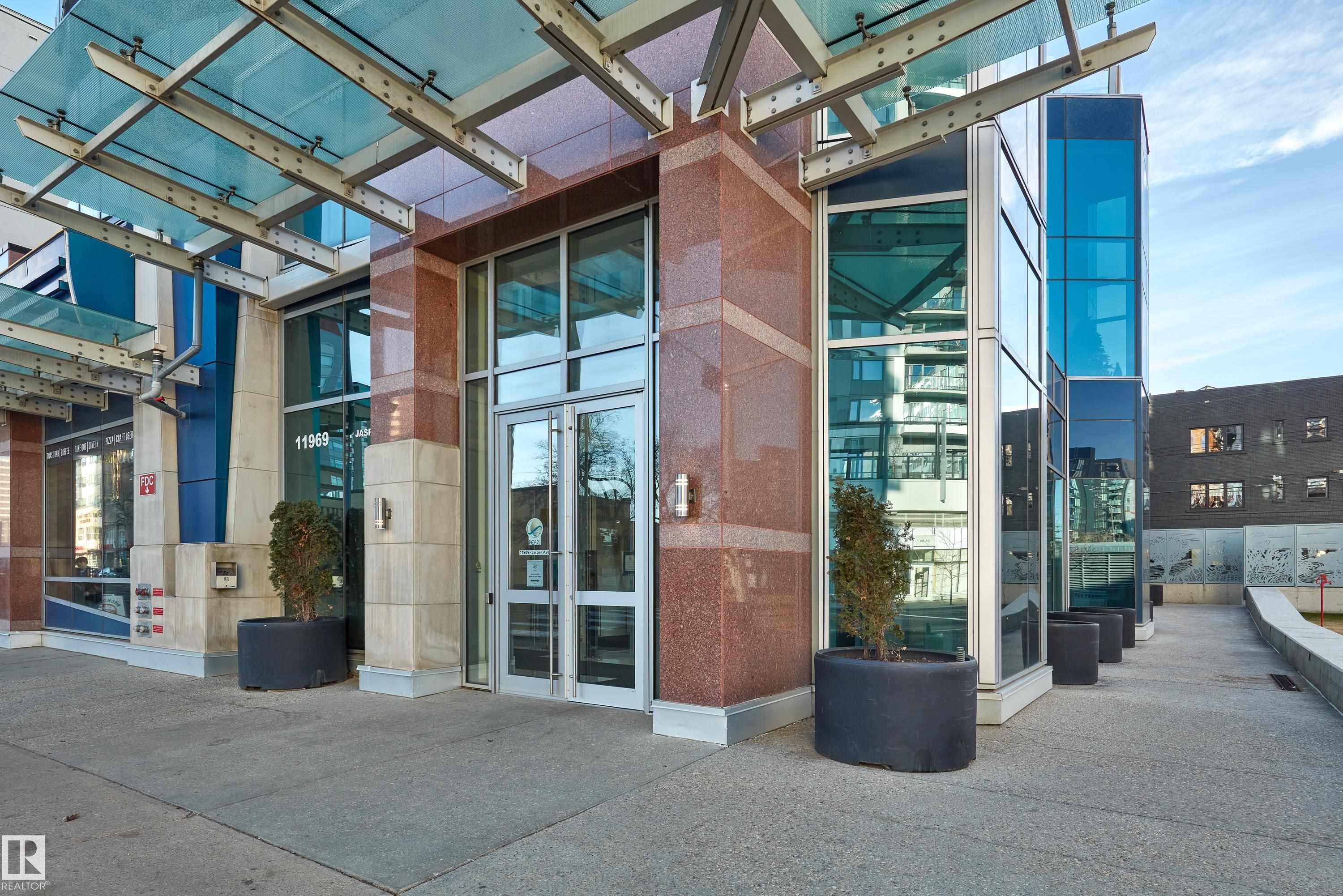 502 - 11969 Jasper Avenue NW, Wîhkwêntôwin, Edmonton