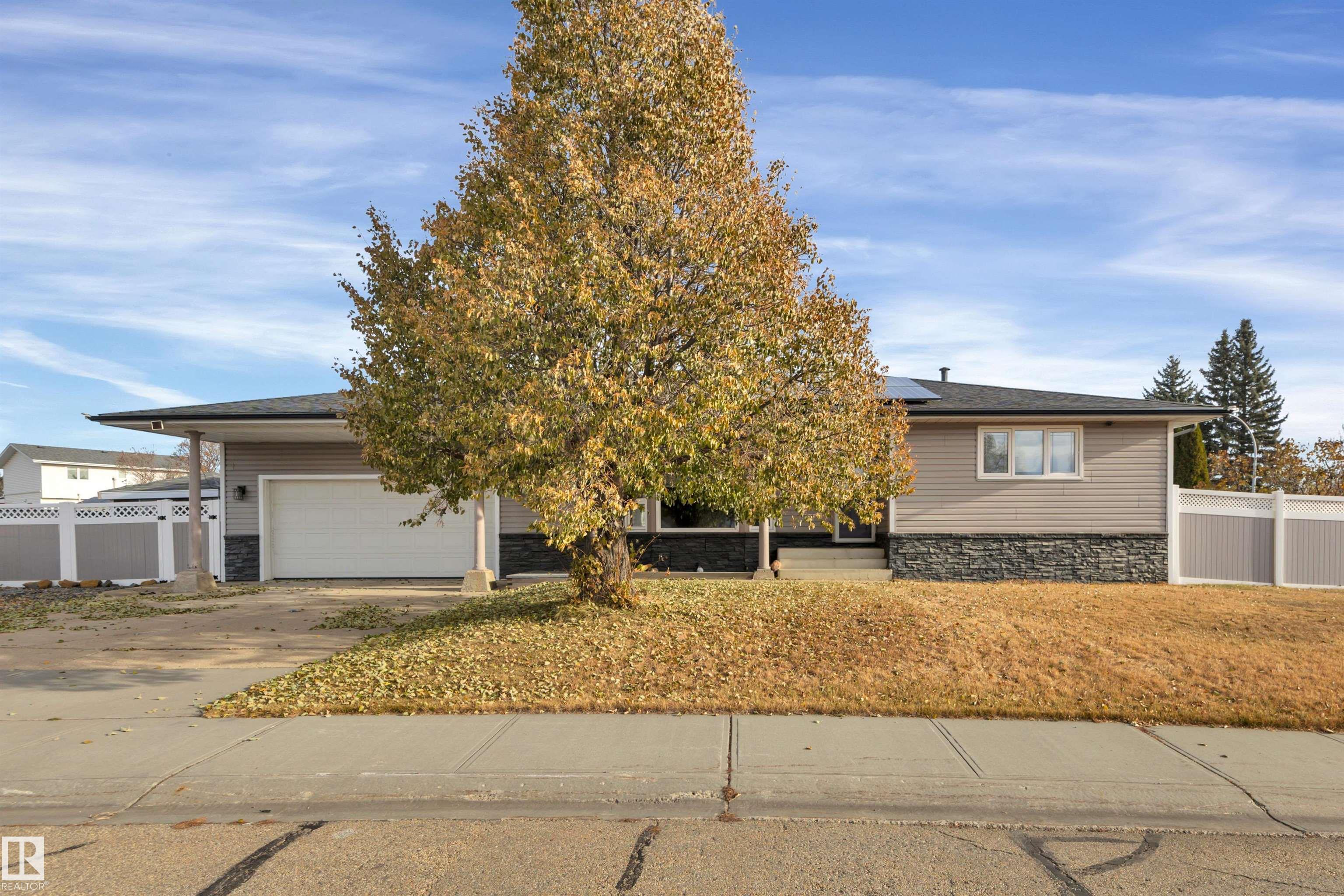 4202 42 Avenue, South Park, Leduc