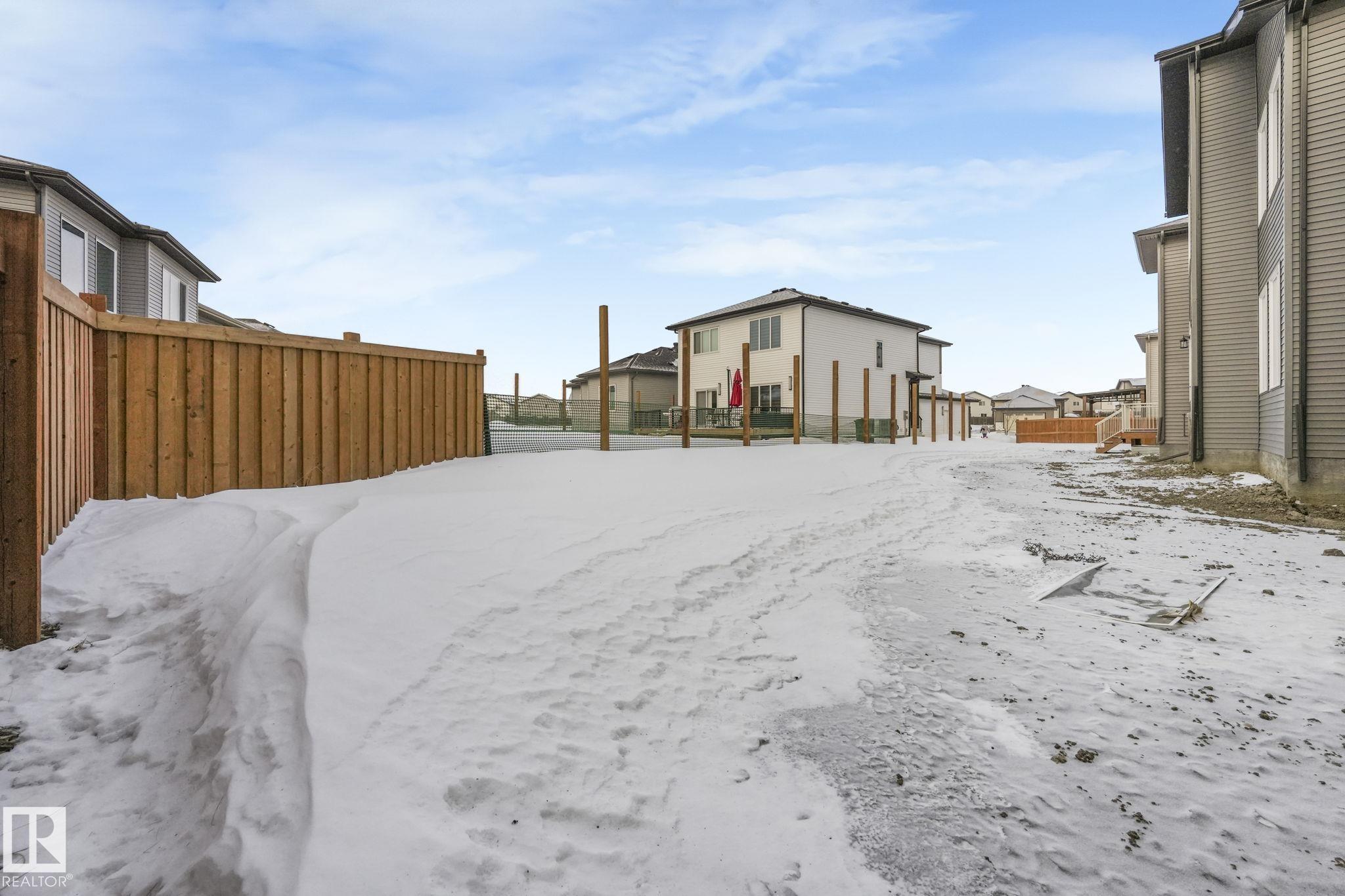 Photo 24 at 8 Dalquist Bay, Meadowview Park, Leduc