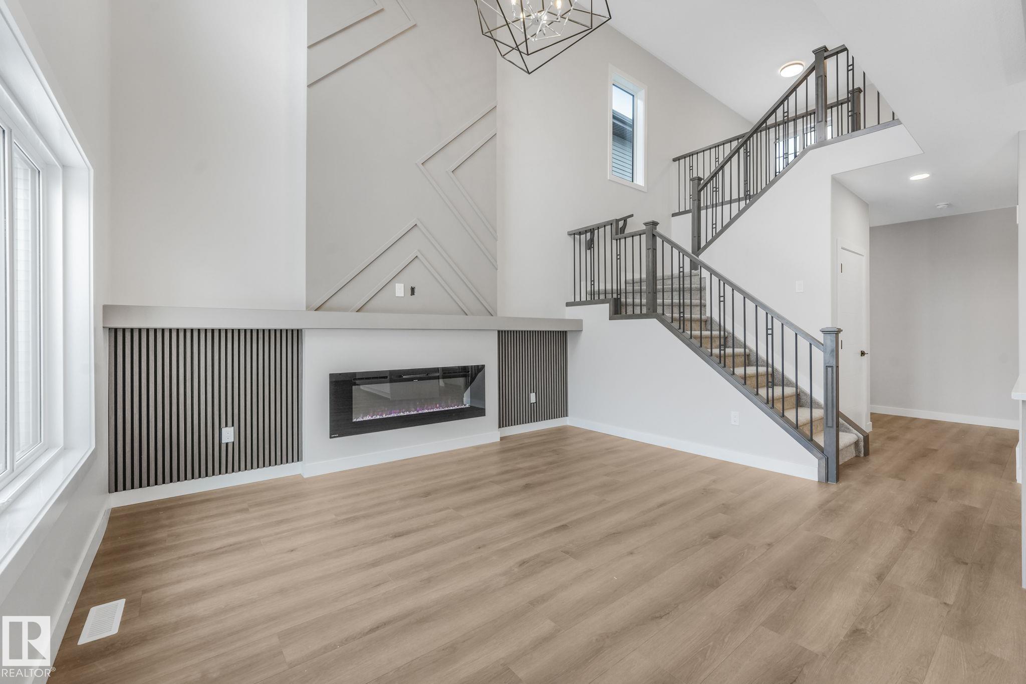 8 Dalquist Bay, Meadowview Park, Leduc