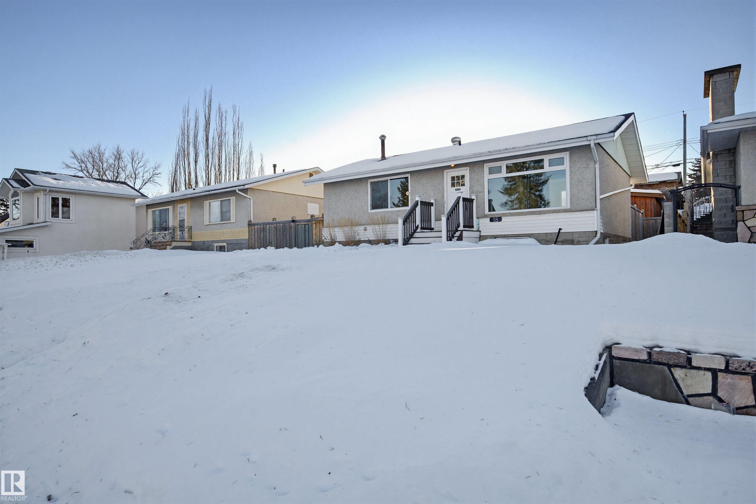 18 Mount Royal Drive, Mission, St. Albert