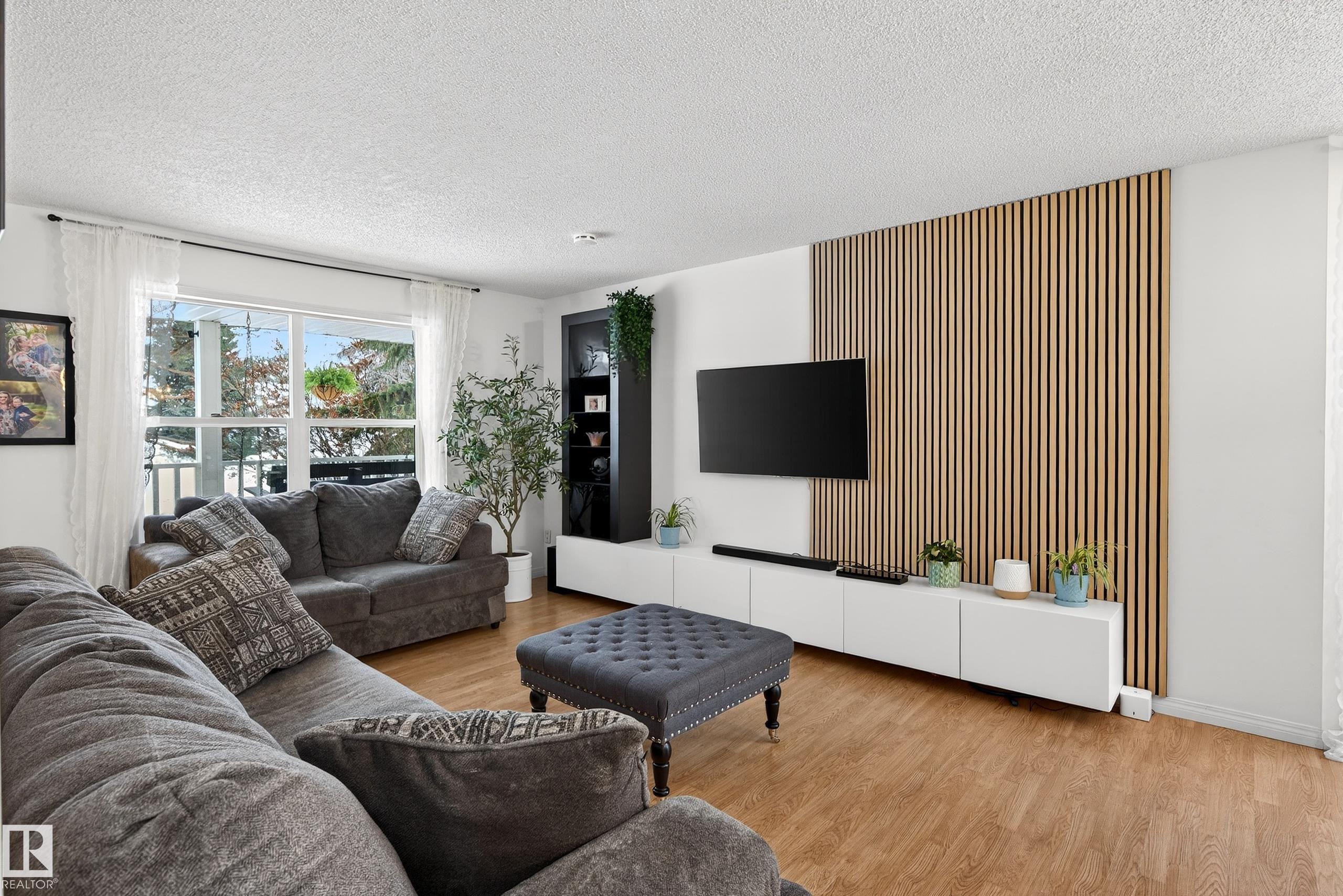 Photo 11 at 33 - 53504 Rge Road 280, Parkview Estates, Rural Parkland County