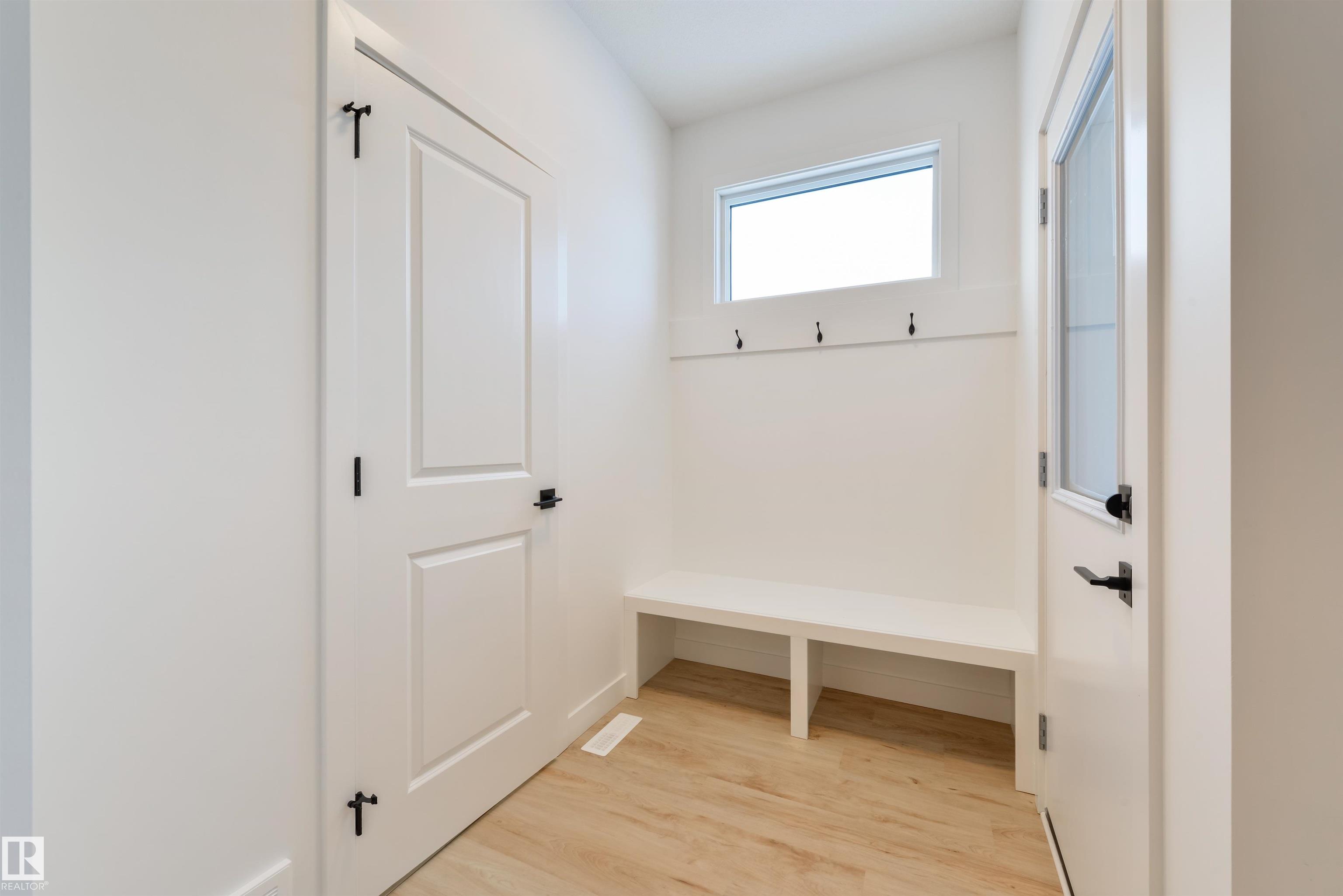 Photo 13 at 15 Cobblestone Gate, Copperhaven, Spruce Grove