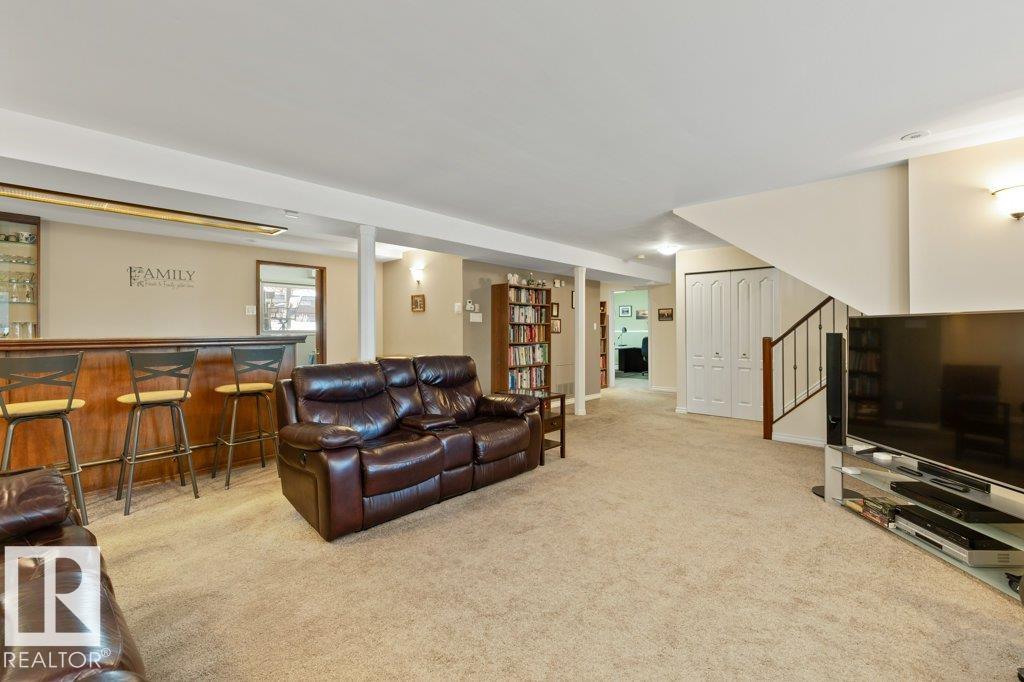 Photo 27 at 16132 100 Street NW, Lorelei, Edmonton