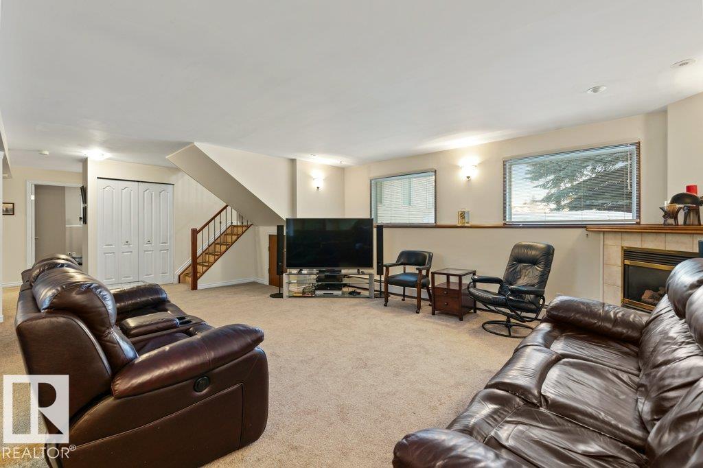 Photo 29 at 16132 100 Street NW, Lorelei, Edmonton