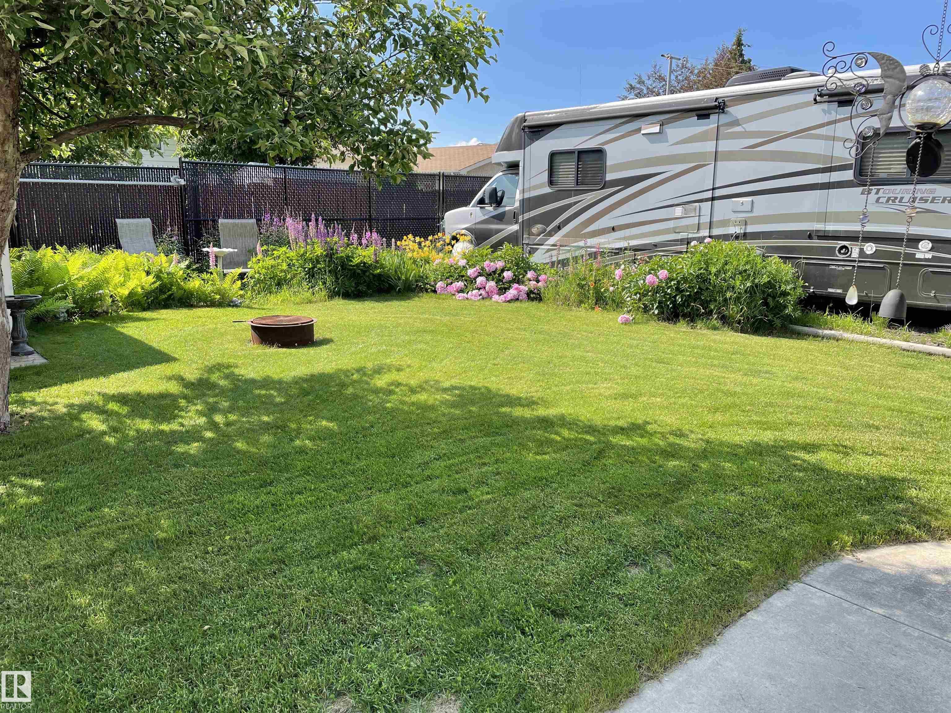 Photo 50 at 16132 100 Street NW, Lorelei, Edmonton