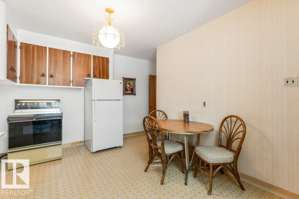 Photo 16 at 8810 93 Street NW, Bonnie Doon, Edmonton