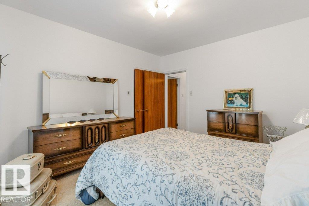 Photo 6 at 8810 93 Street NW, Bonnie Doon, Edmonton