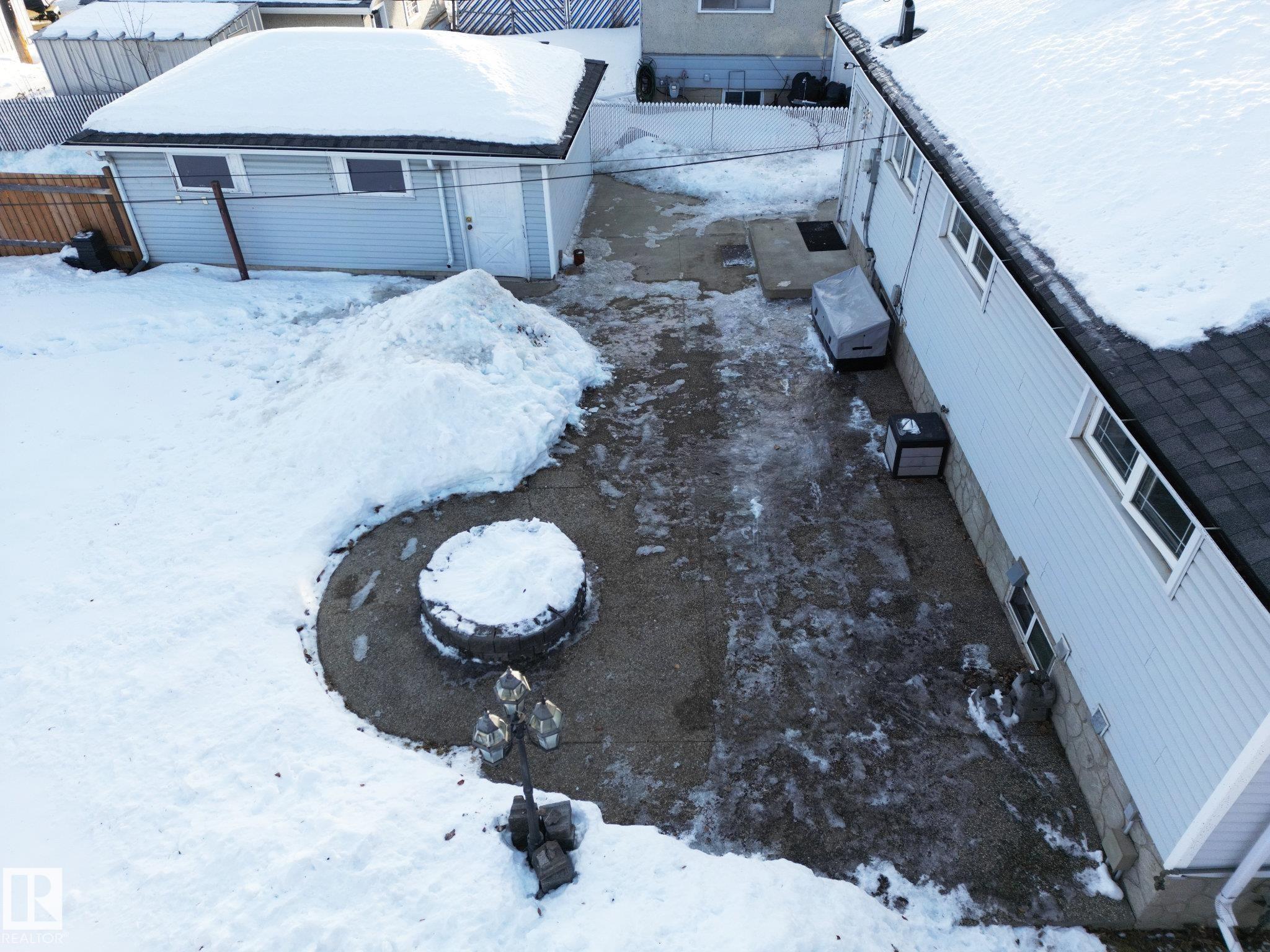 Photo 7 at 10508 130th Avenue NW, Lauderdale, Edmonton