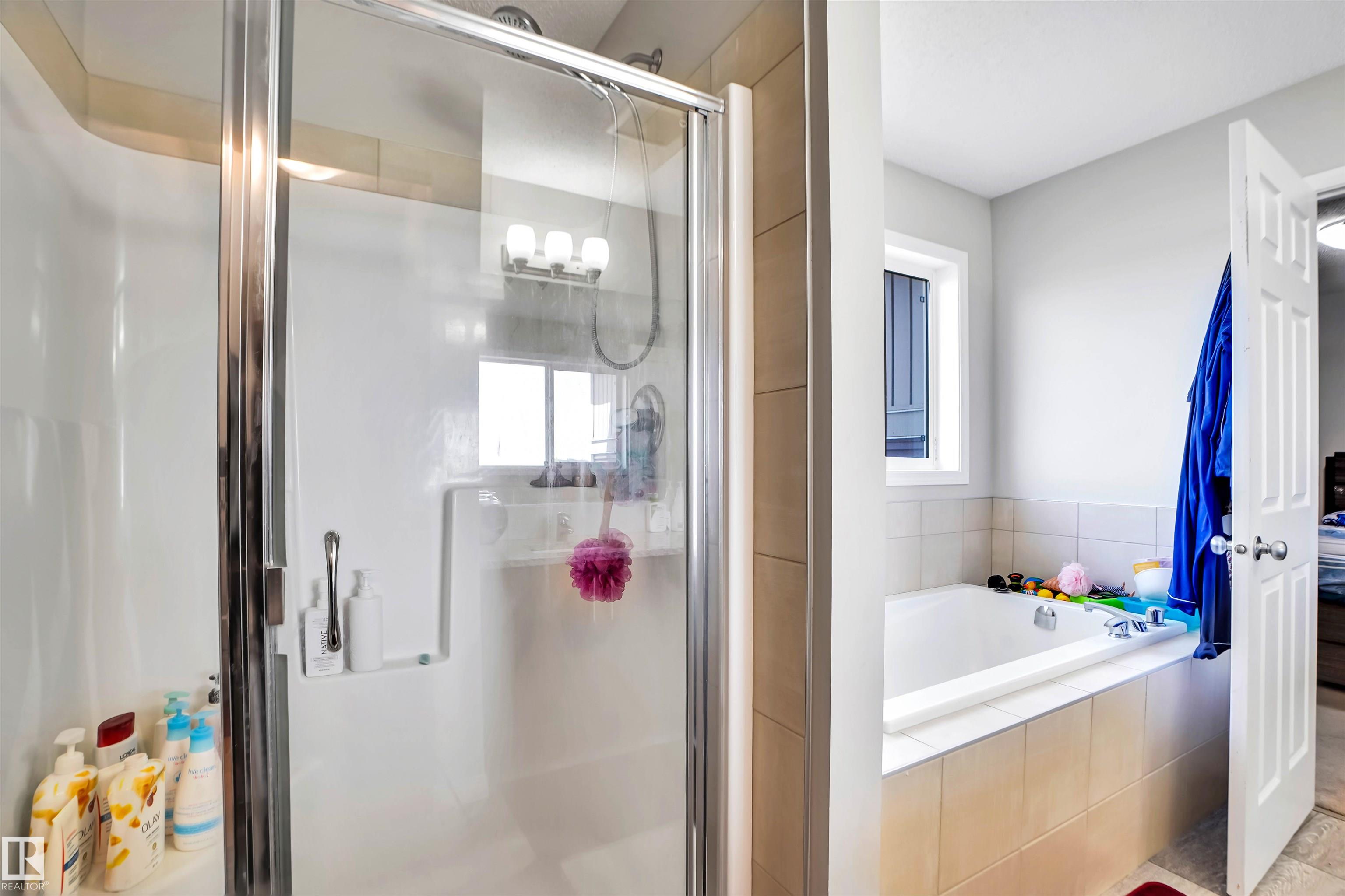 Photo 24 at 2743 Collins Crescent SW, Cavanagh, Edmonton