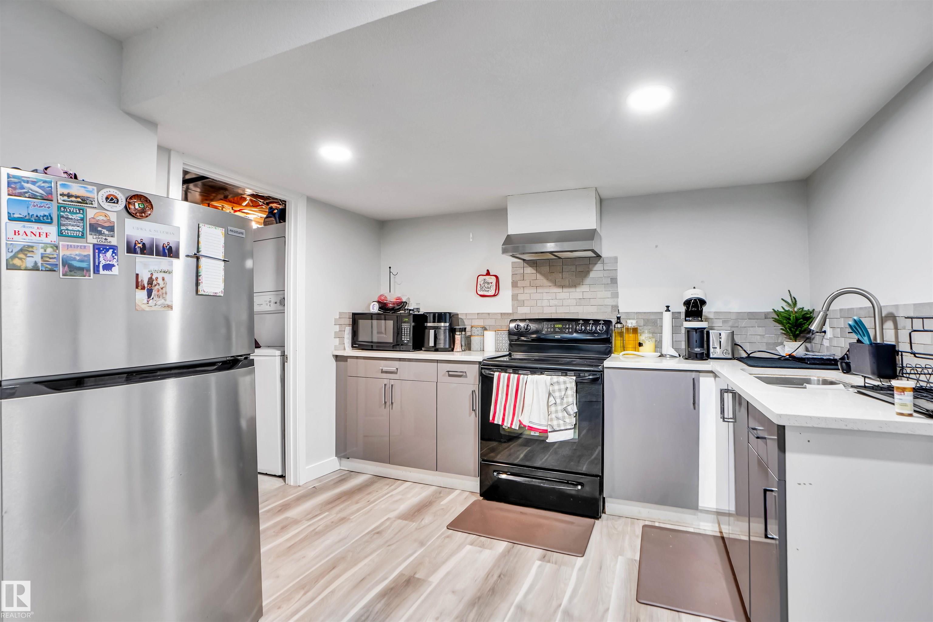 Photo 38 at 2743 Collins Crescent SW, Cavanagh, Edmonton