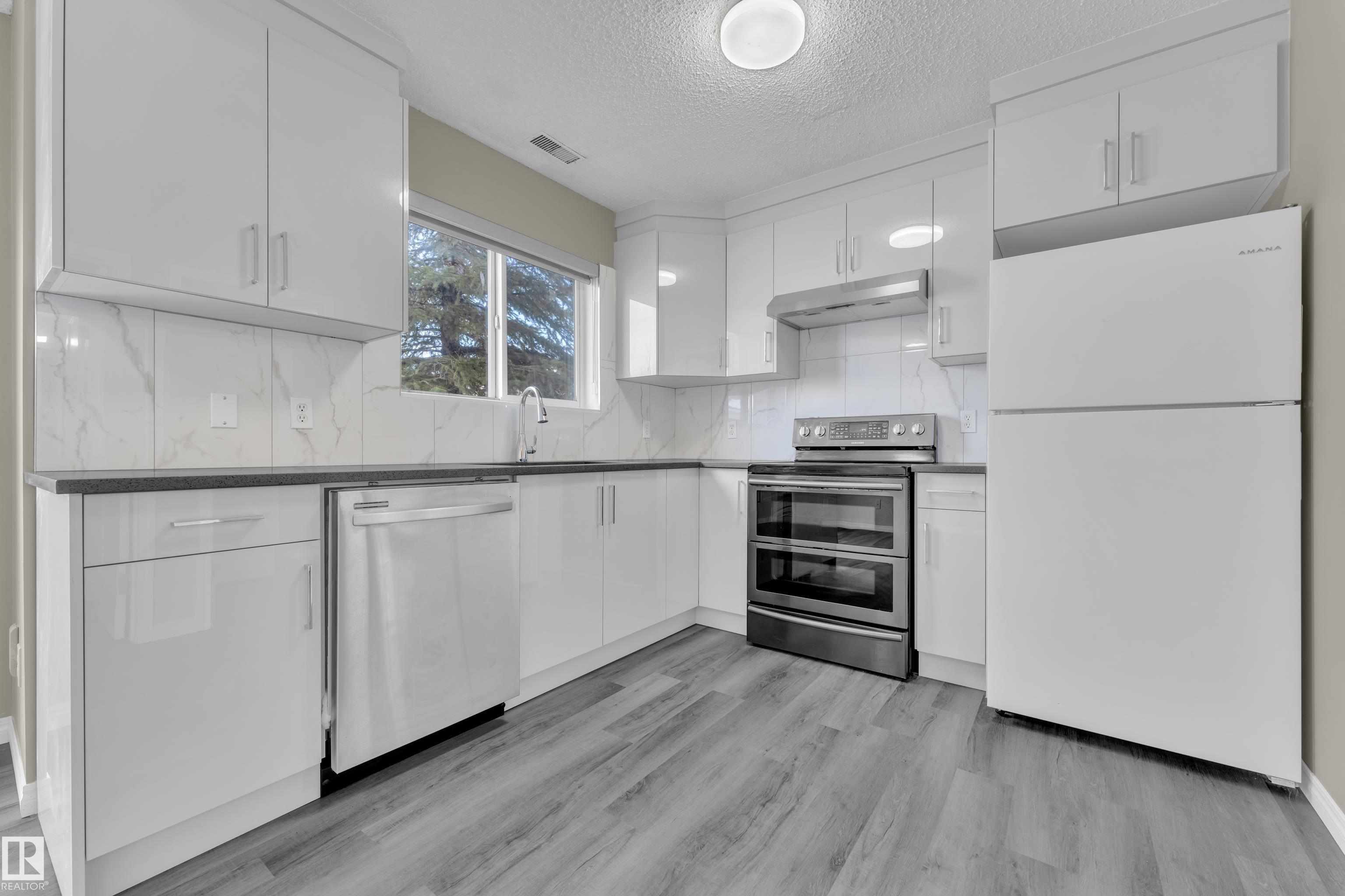 137 - 180 Bridgeport Boulevard, Bridgeport, Leduc