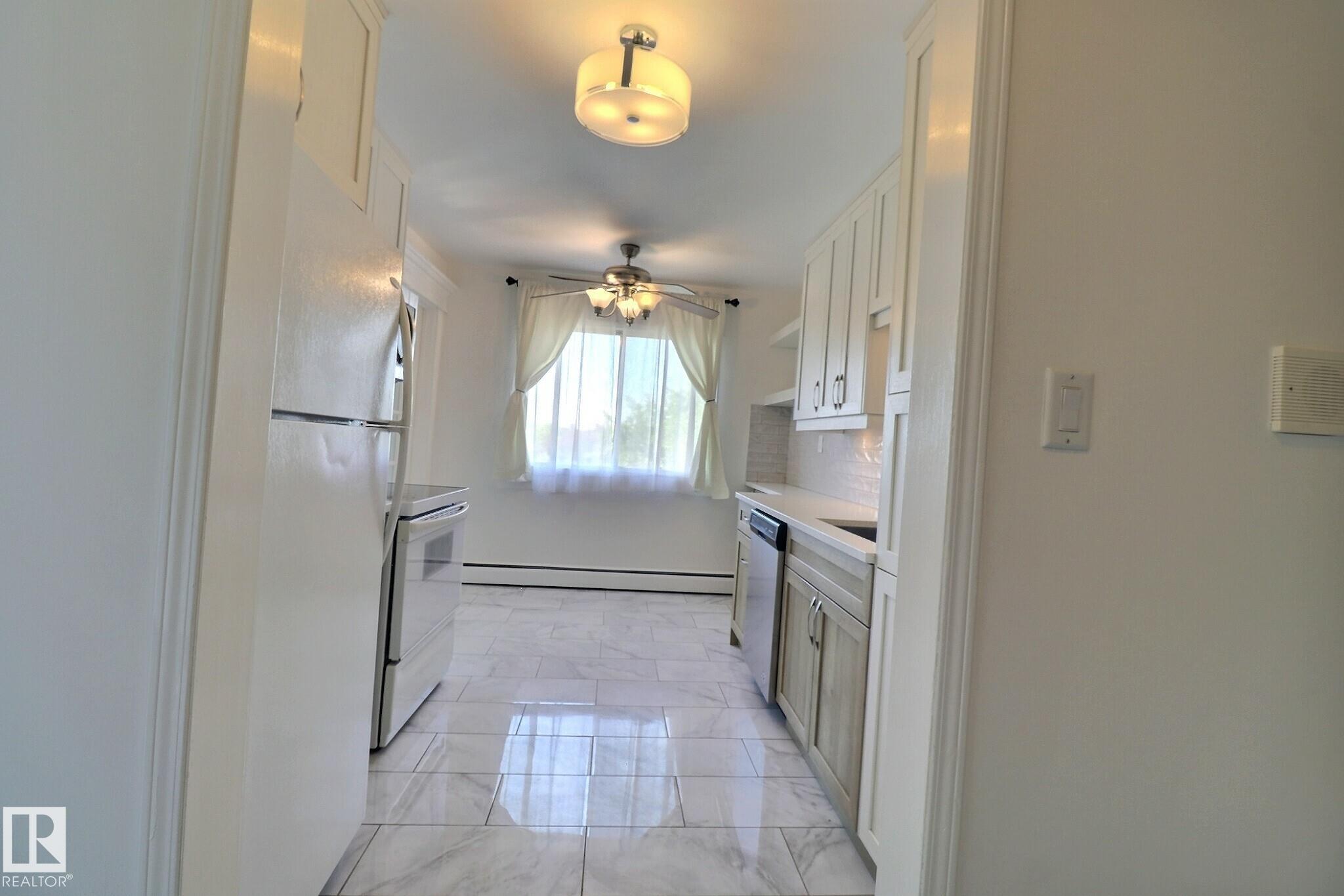 Photo 4 at 304 - 11907 81 Street NW, Eastwood, Edmonton