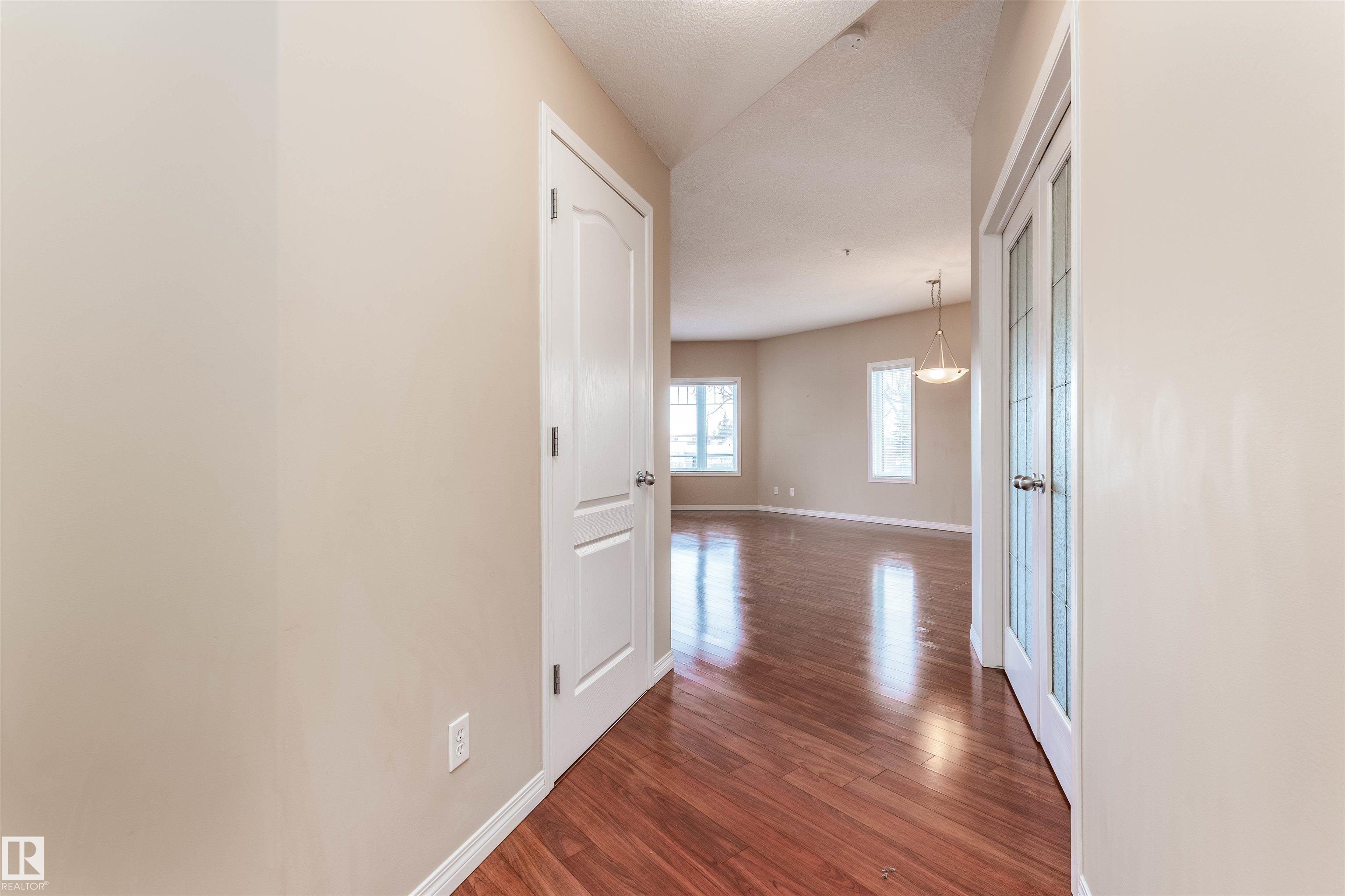 202 - 9905 81 Avenue NW, Ritchie, Edmonton