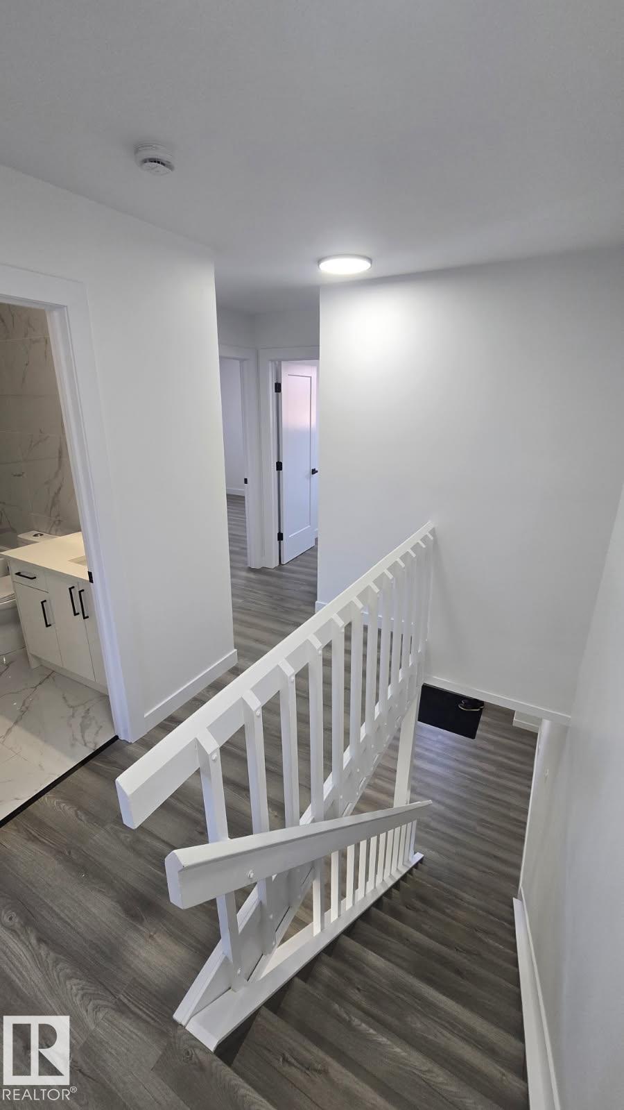 Photo 6 at 222 Village On The Green green NW, York, Edmonton