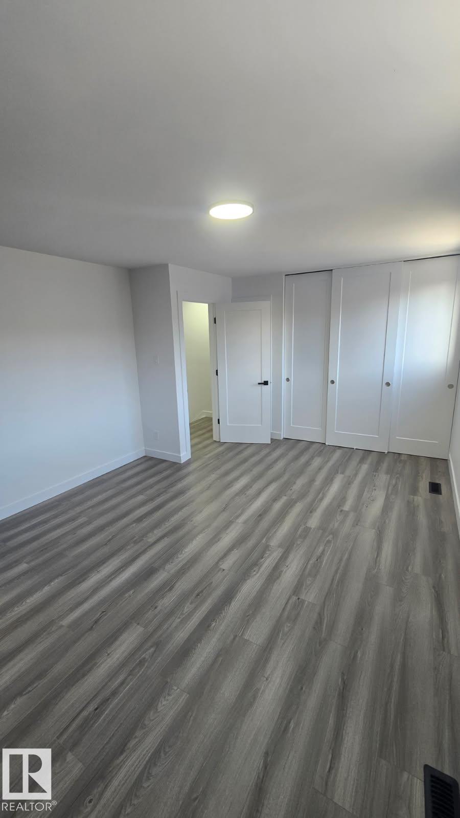 Photo 8 at 222 Village On The Green green NW, York, Edmonton