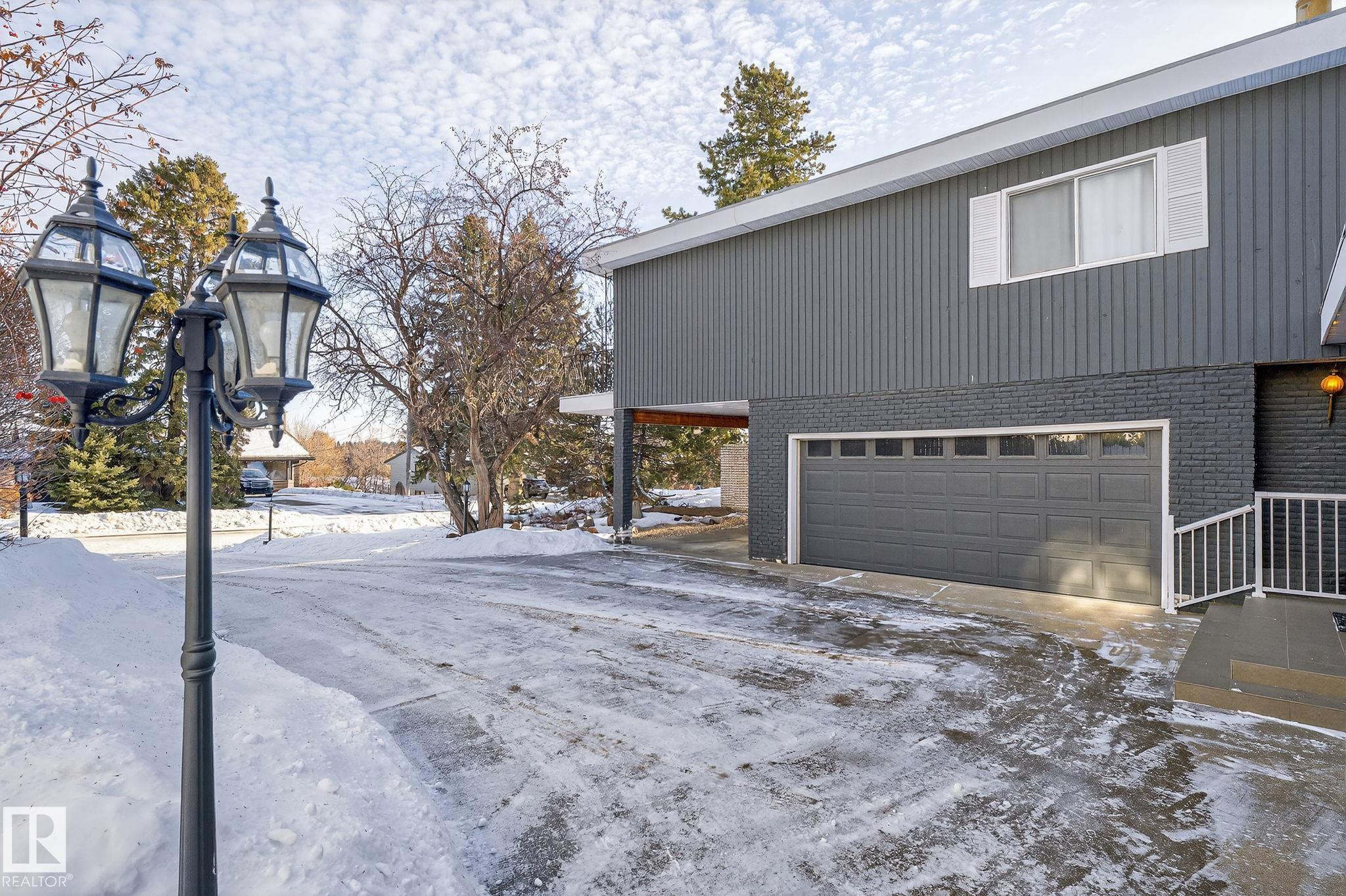 Photo 29 at 16 Laurier Place NW, Laurier Heights, Edmonton