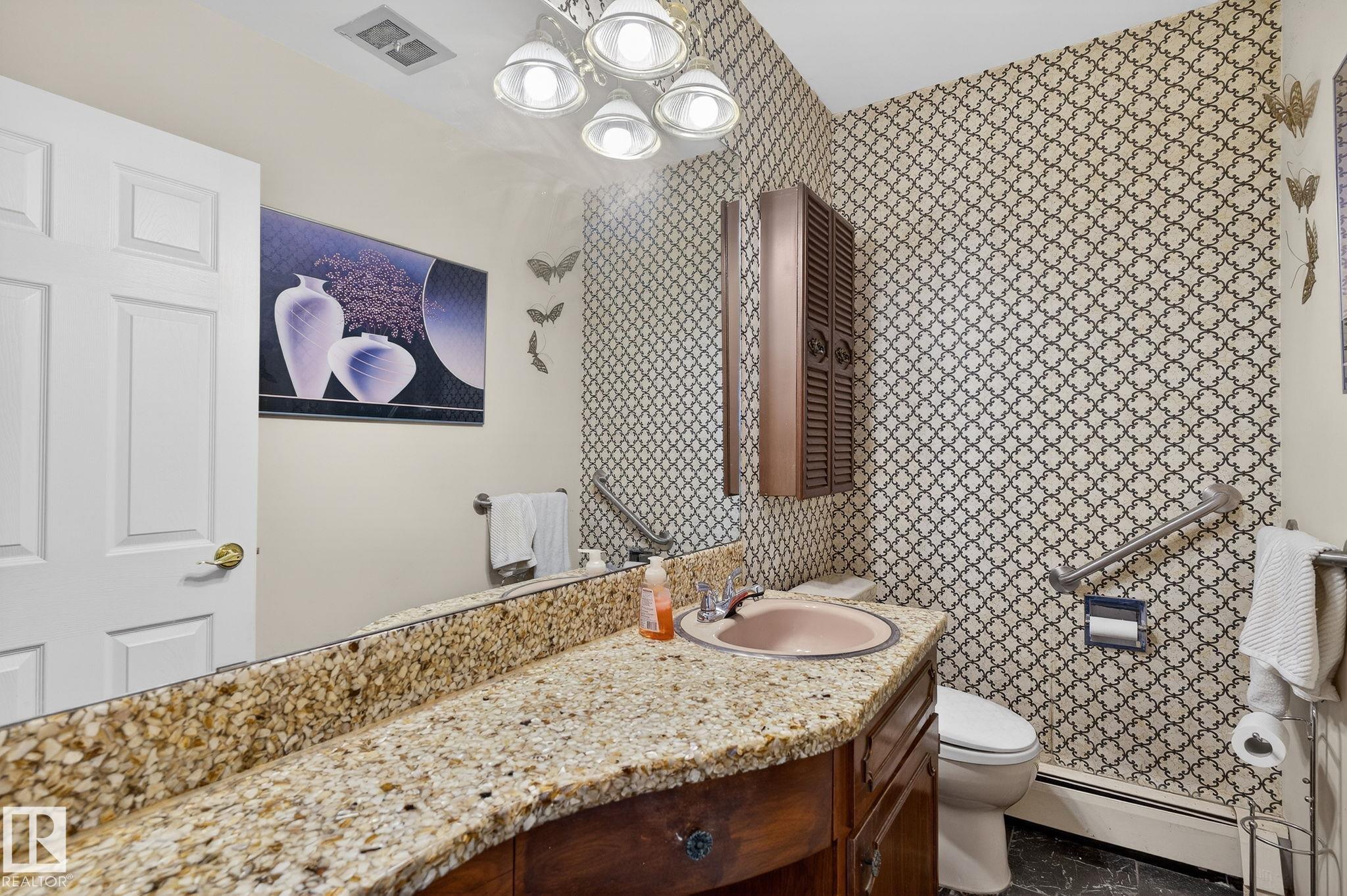 Photo 51 at 16 Laurier Place NW, Laurier Heights, Edmonton