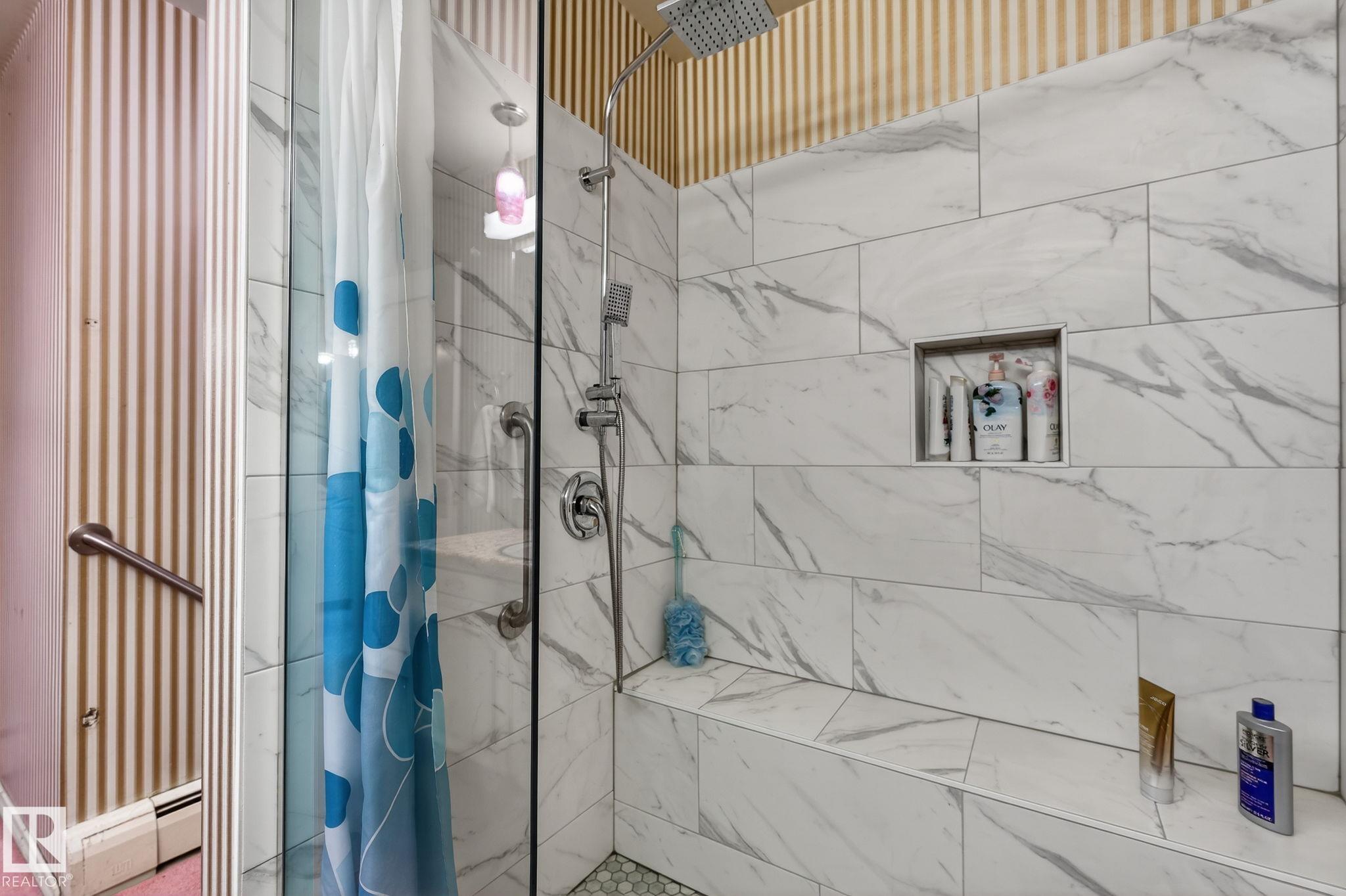 Photo 62 at 16 Laurier Place NW, Laurier Heights, Edmonton