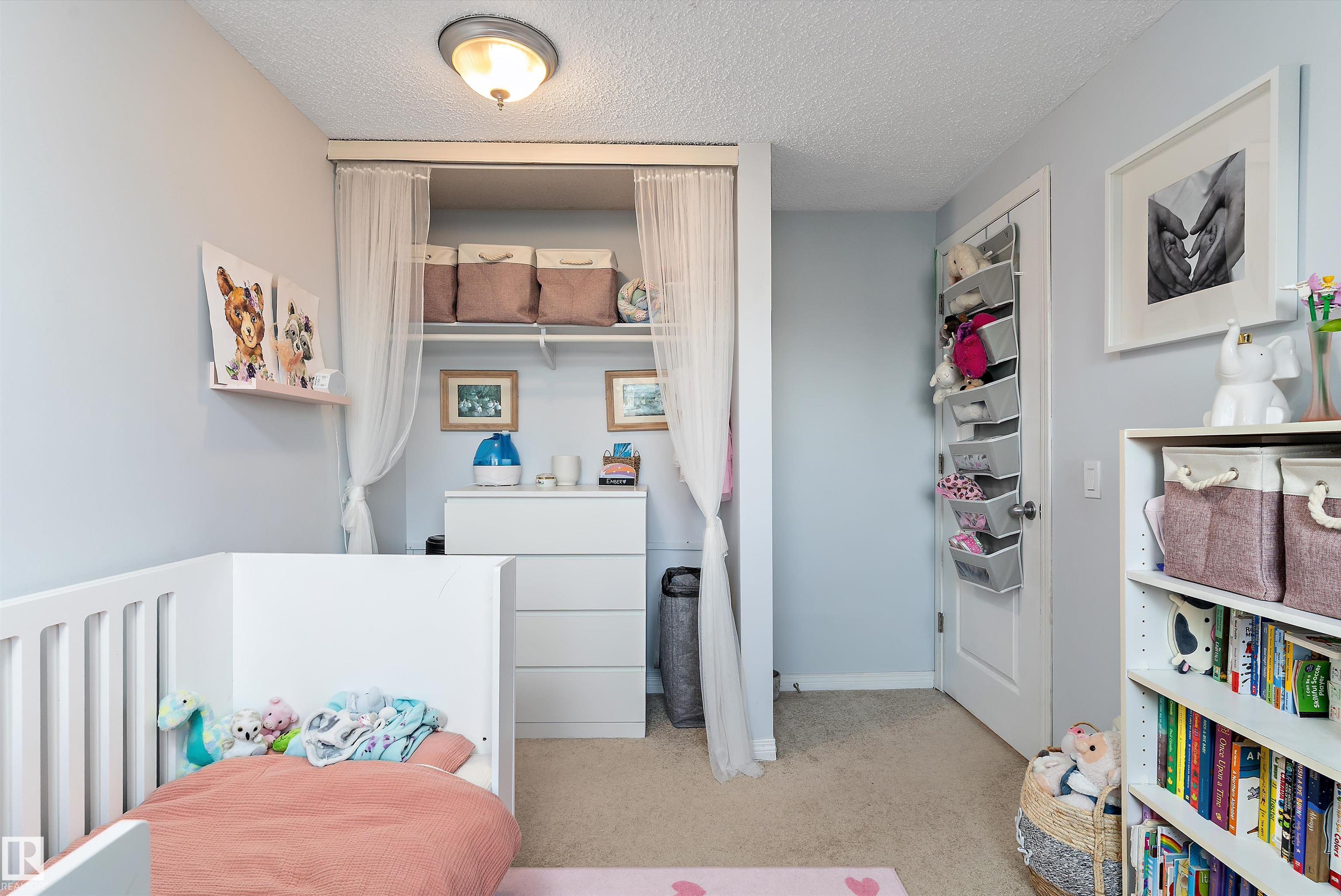 Photo 24 at 3320 48 Street NW, Weinlos, Edmonton