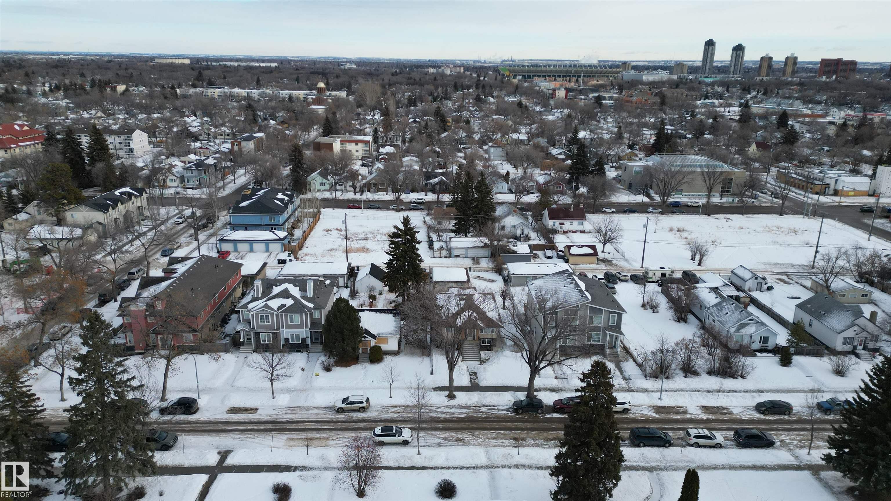 Photo 15 at 11237 102 Street NW, Spruce Avenue, Edmonton