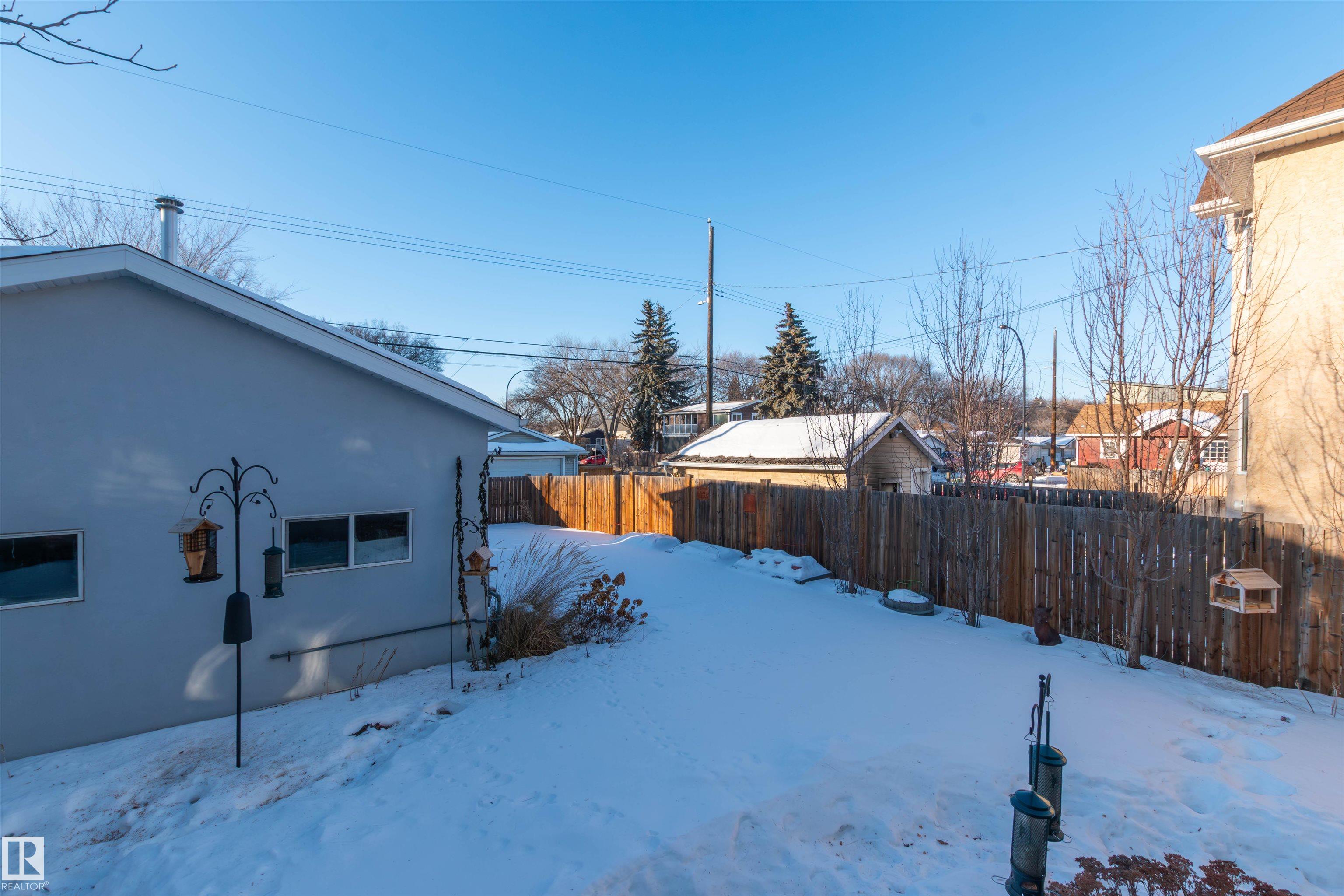 Photo 41 at 11158 51 Street NW, Highlands, Edmonton