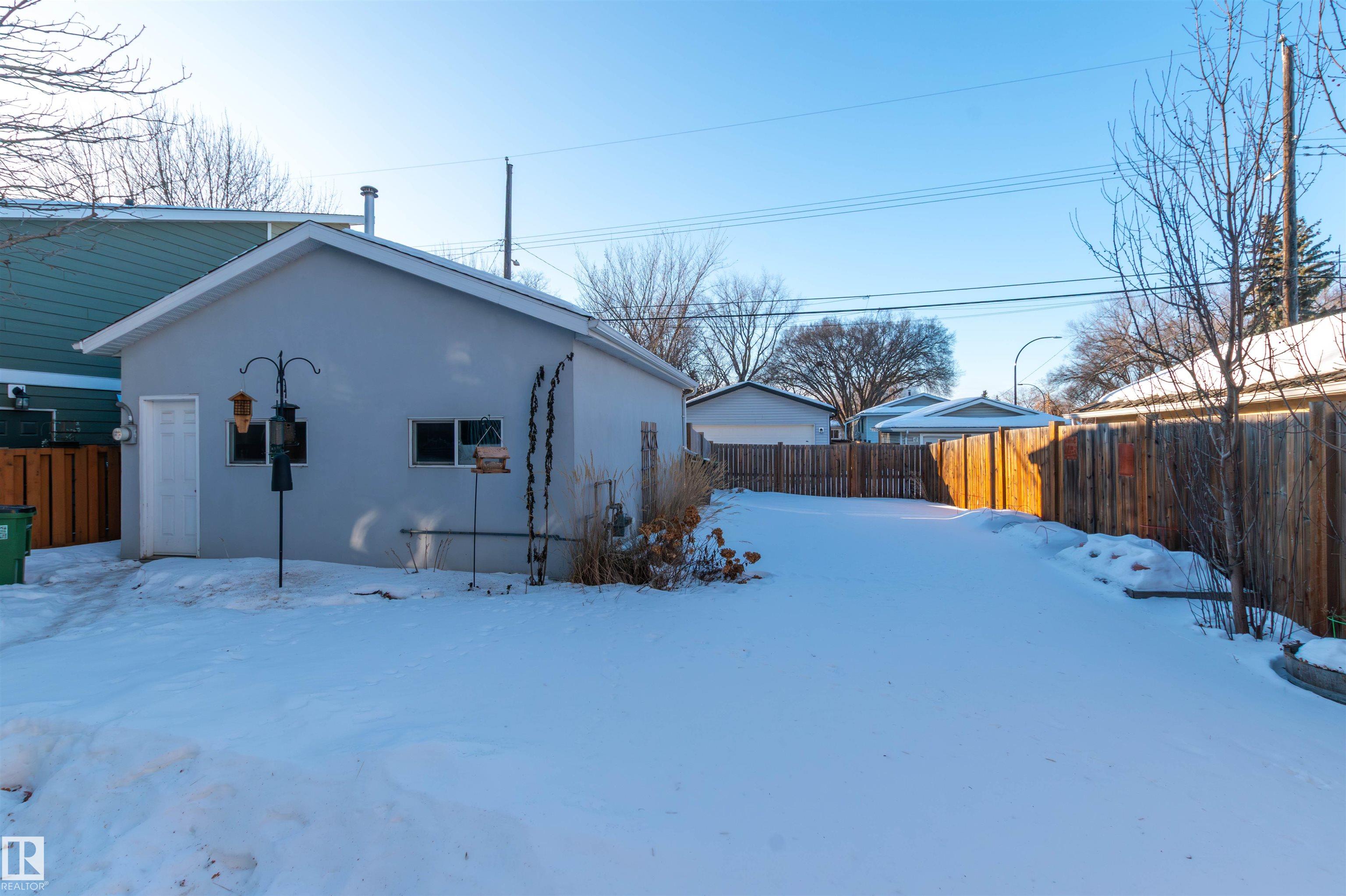 Photo 42 at 11158 51 Street NW, Highlands, Edmonton