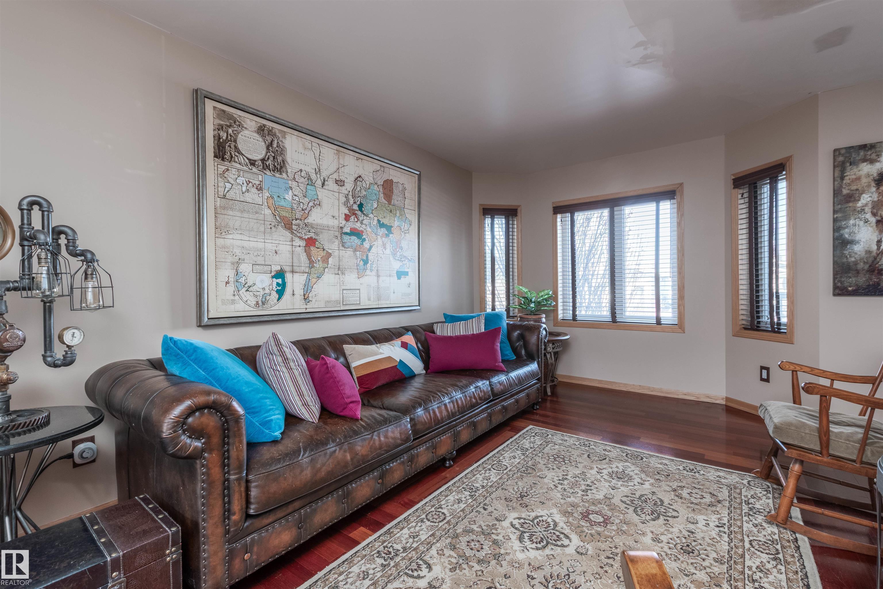 Photo 7 at 11158 51 Street NW, Highlands, Edmonton