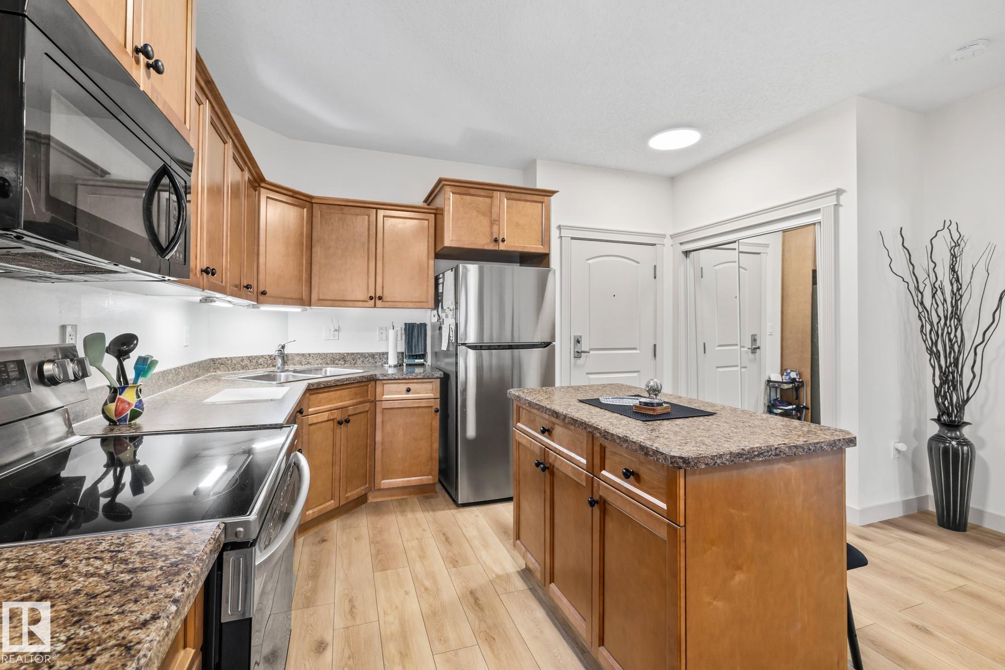 Photo 4 at 219 - 9820 165 Street NW, Glenwood, Edmonton