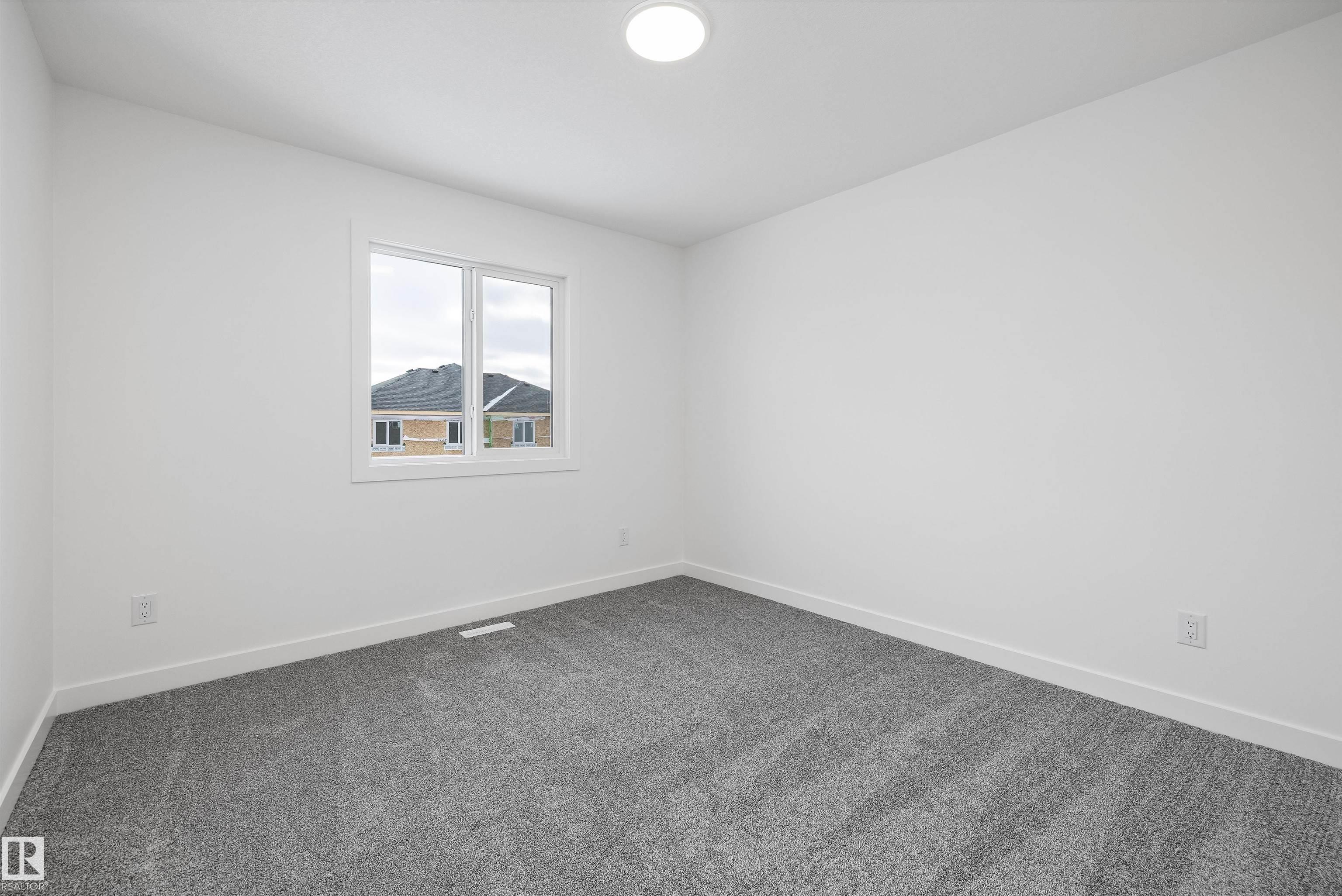 Photo 25 at 921 19 Avenue NW, Aster, Edmonton