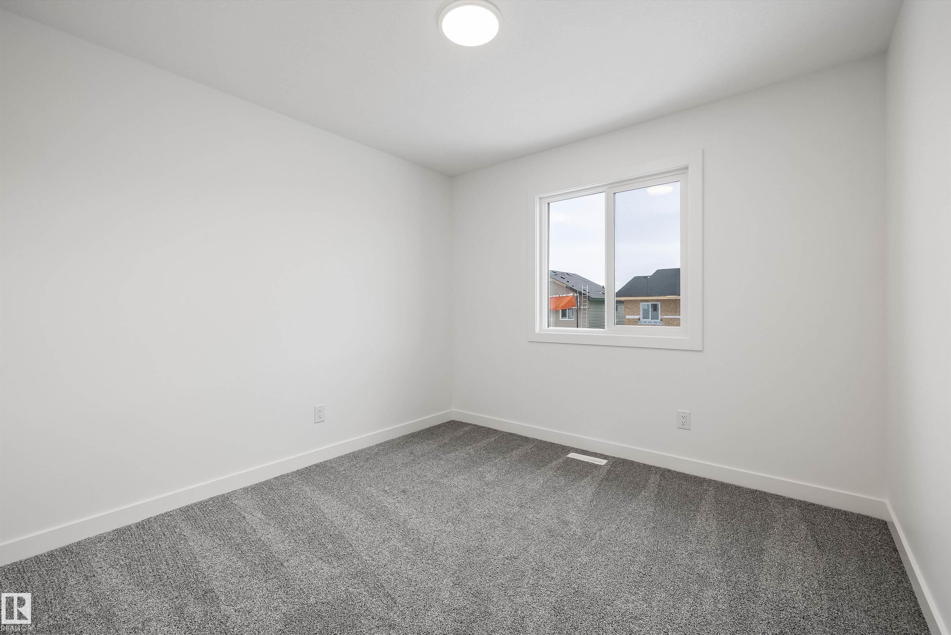 Photo 28 at 921 19 Avenue NW, Aster, Edmonton