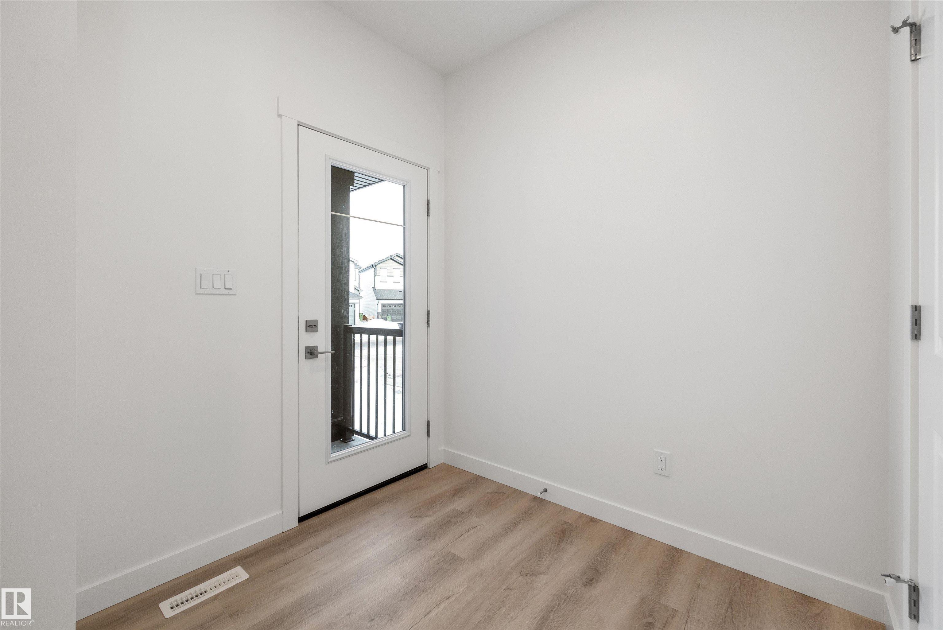Photo 3 at 1315 11 Avenue NW, Aster, Edmonton